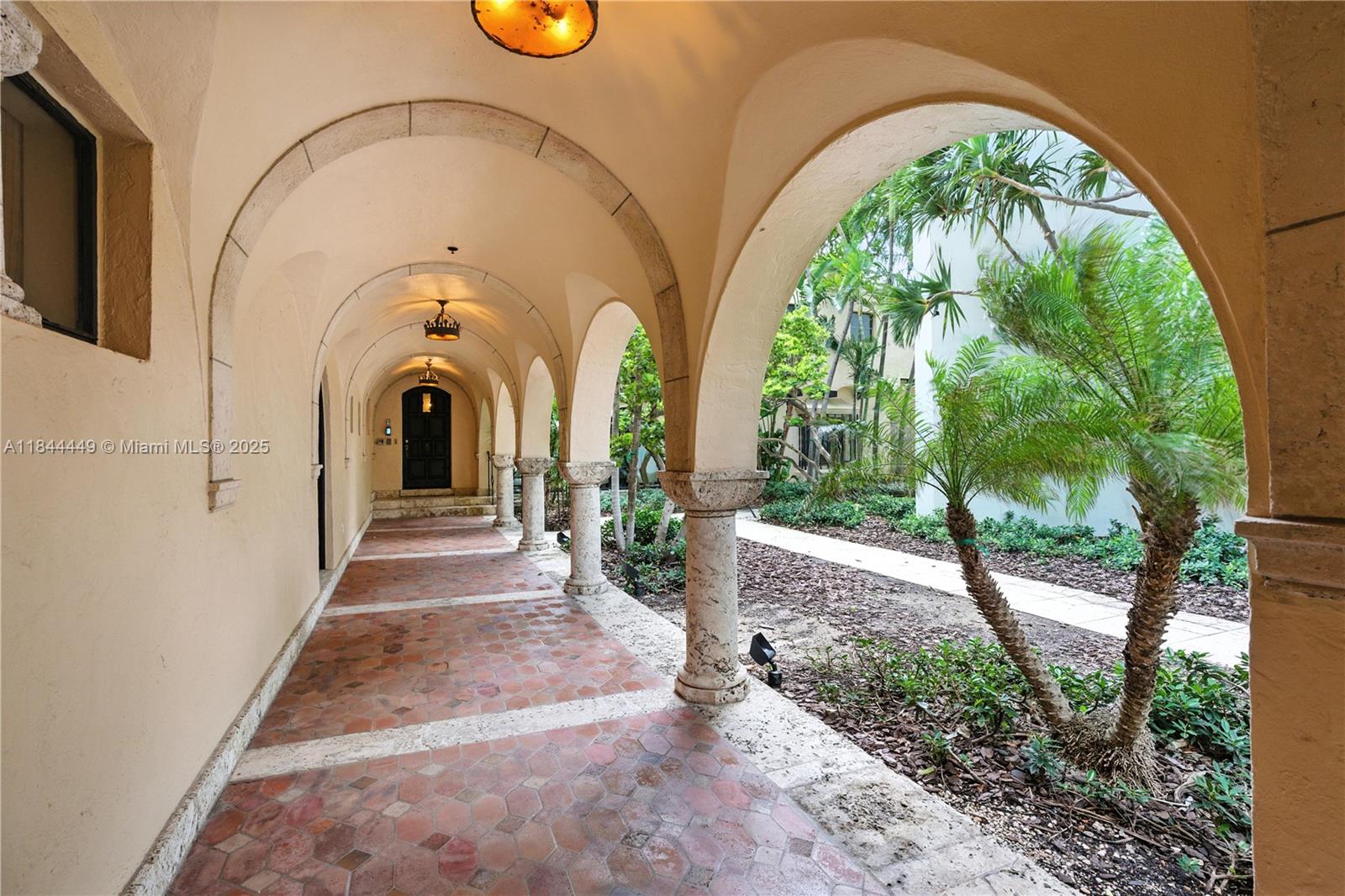 image Santa Maria On Brickell35