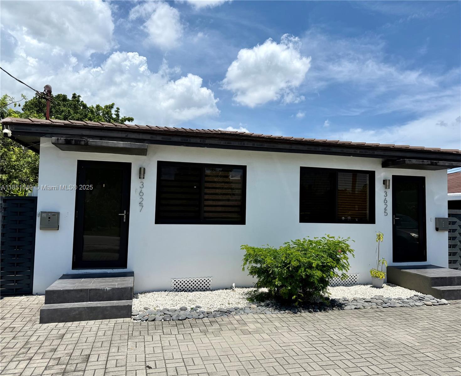 3625 NW Flagler Ter #3627