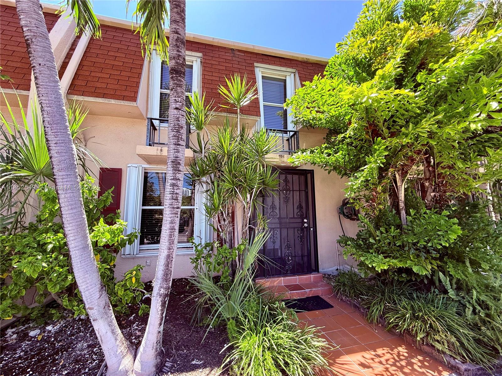 1001 Three Iss Blvd #34