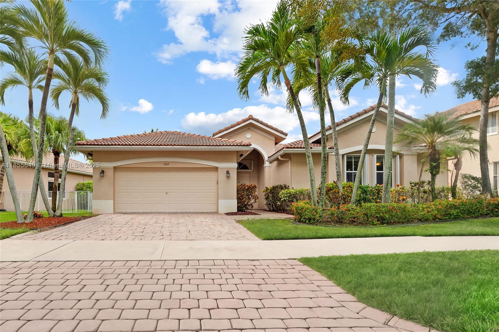 1487 Blue Jay Cir
