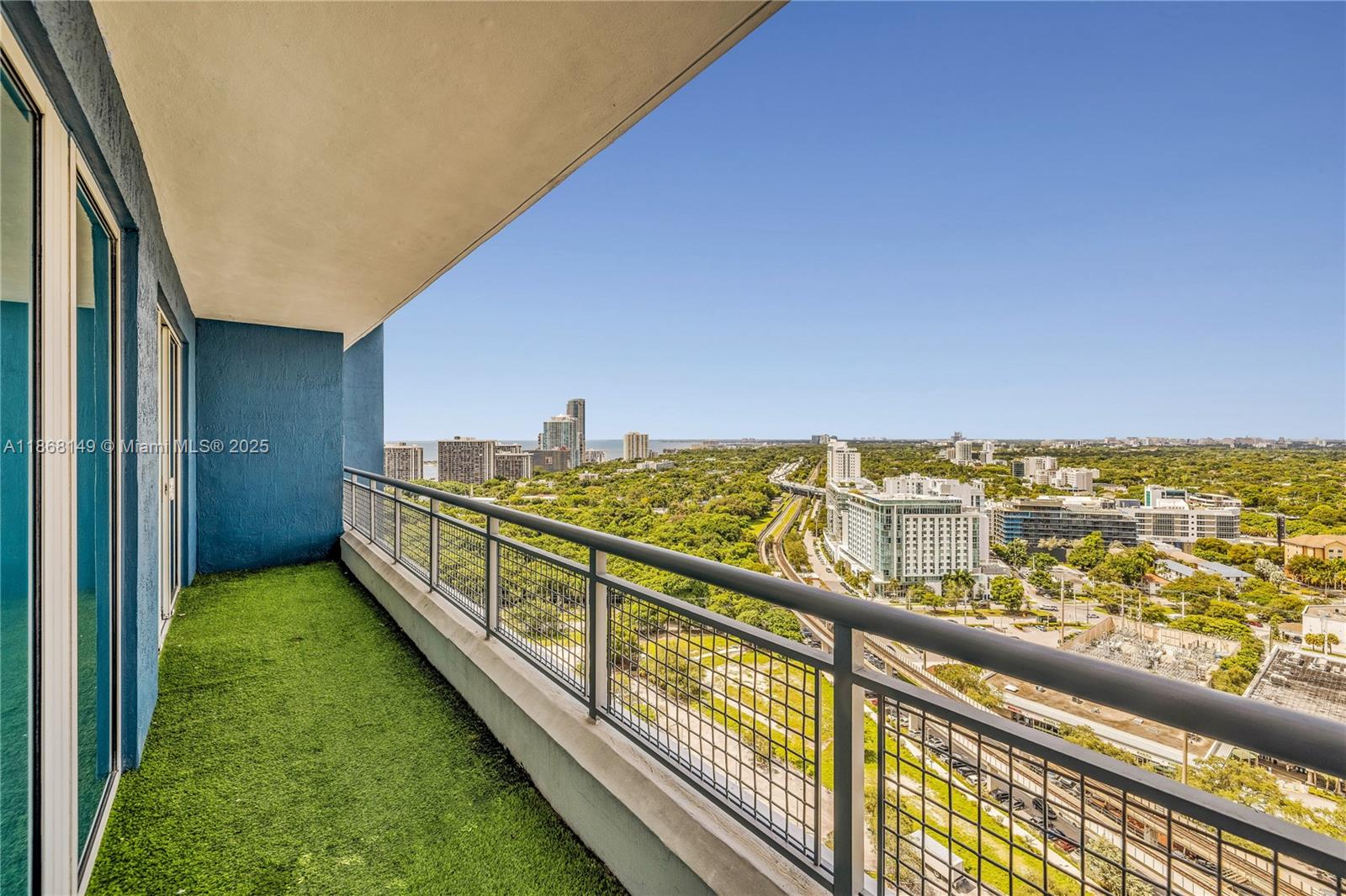 image Infinity At Brickell7