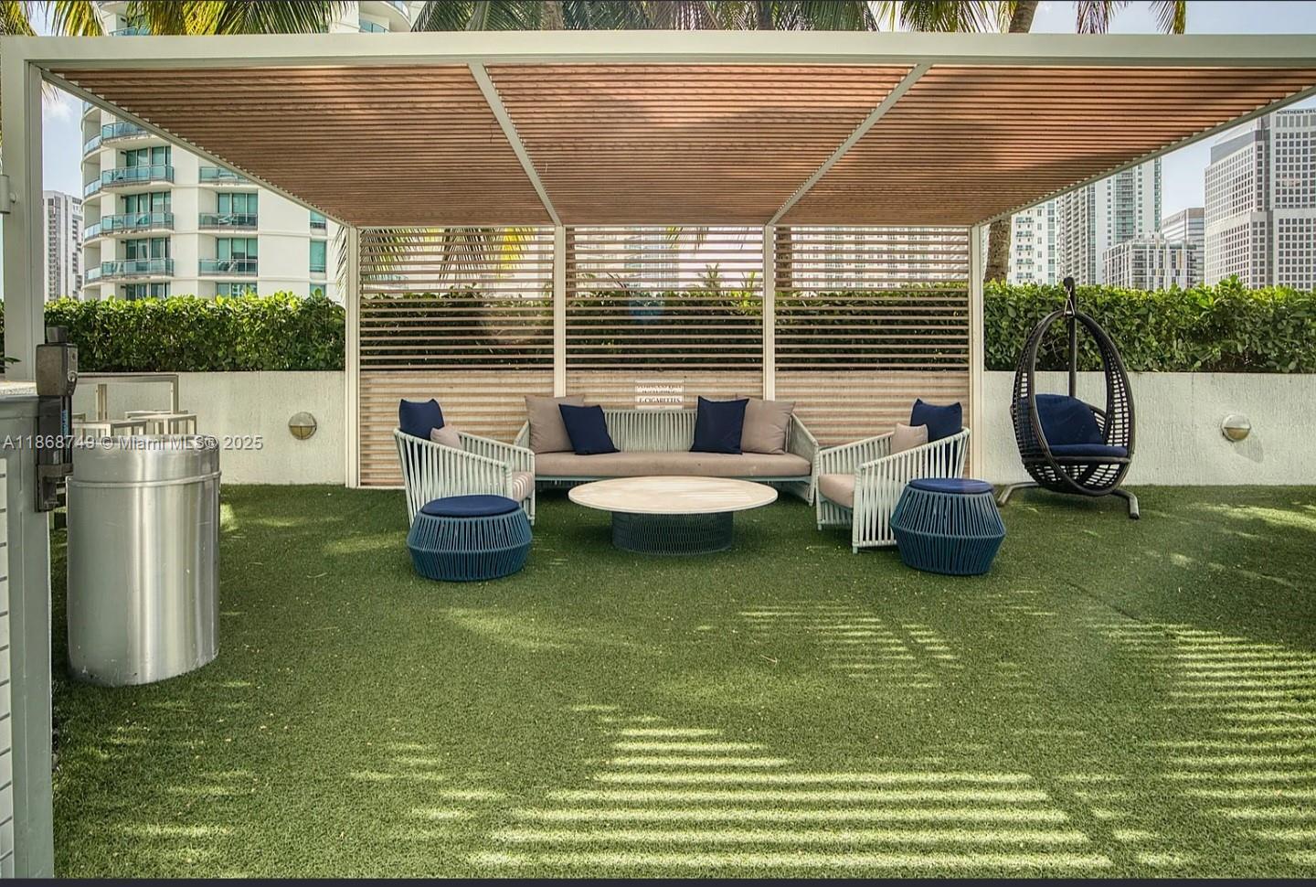 image Ivy Condo26