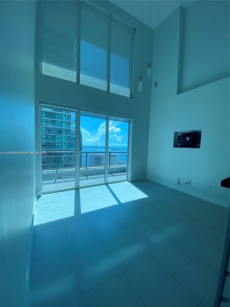 60 SW 13th St #3606
