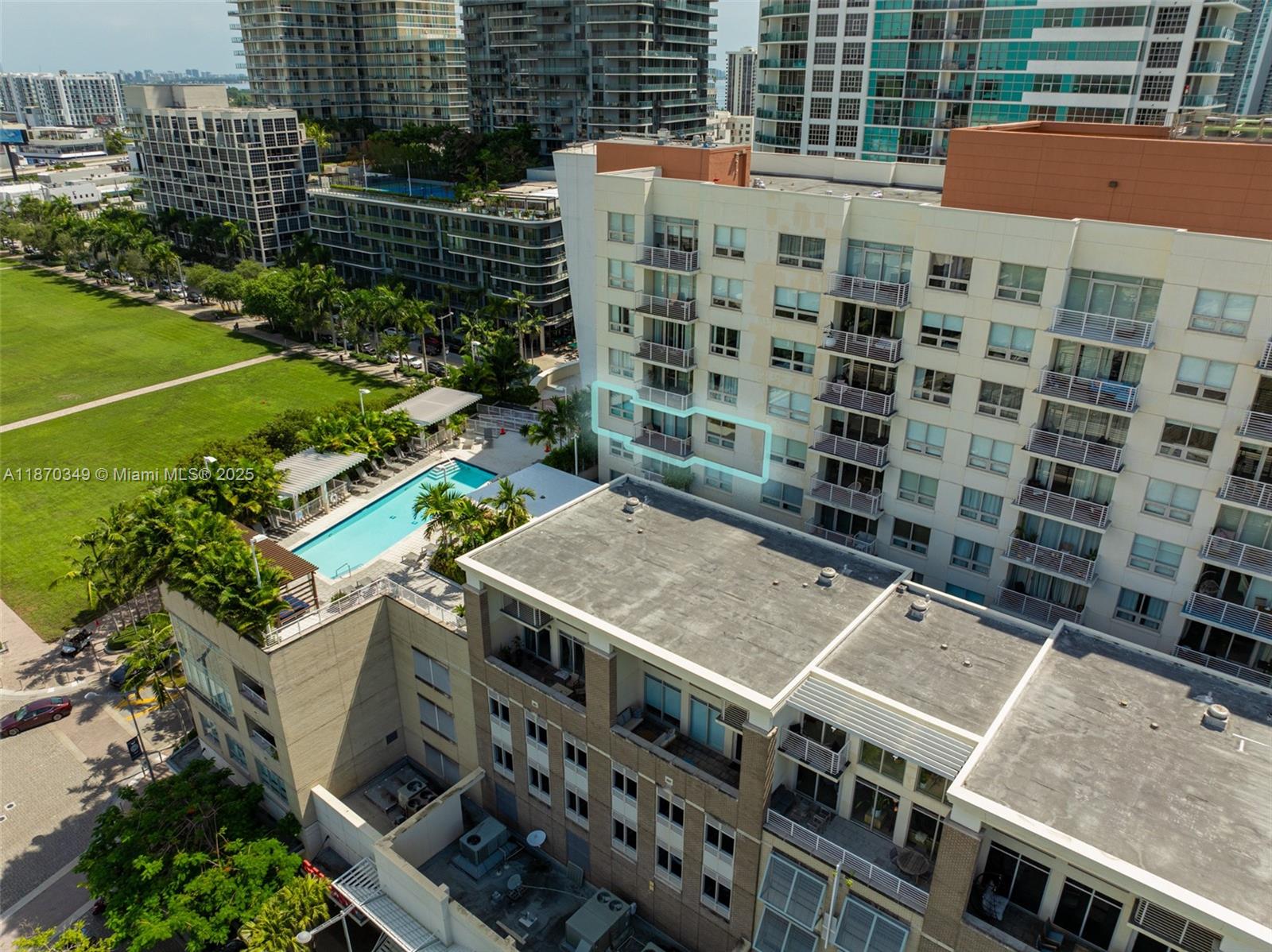 image Midblock Miami Condo2