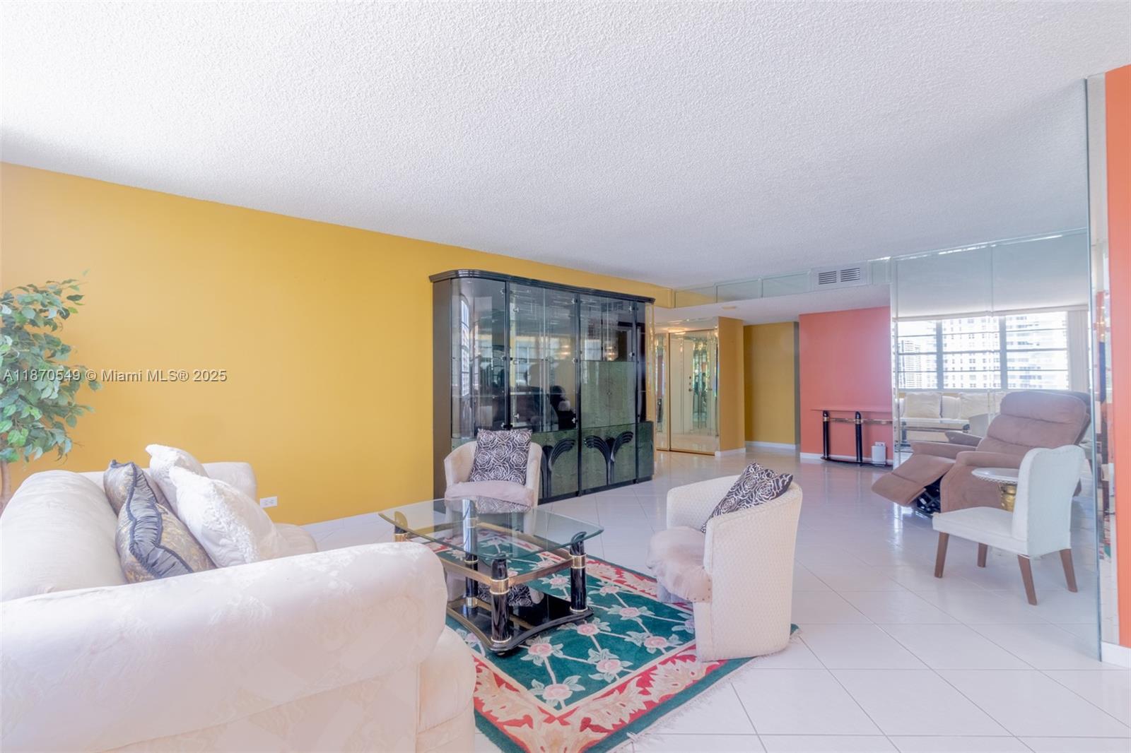 image Winston Towers21