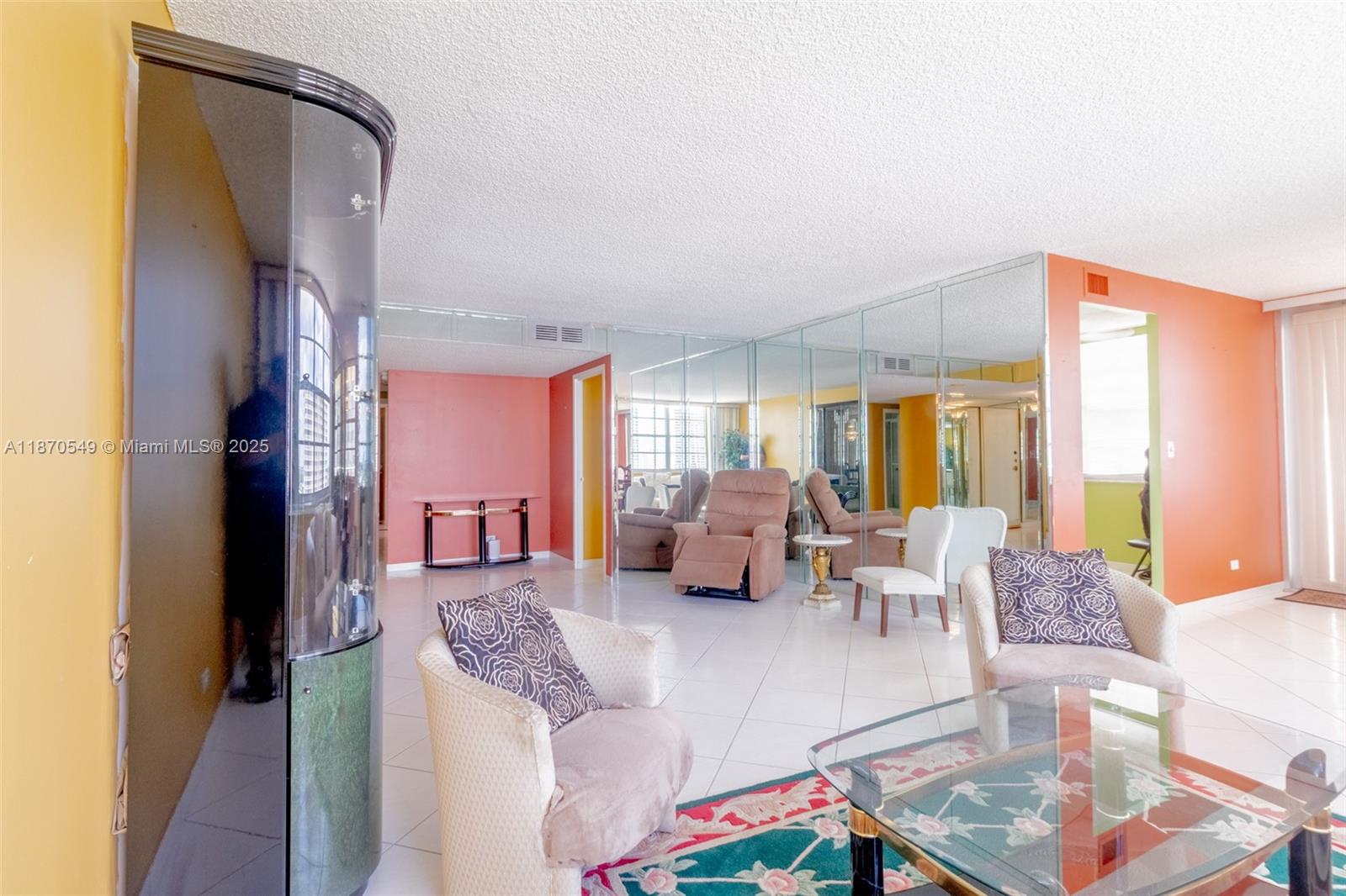 image Winston Towers22