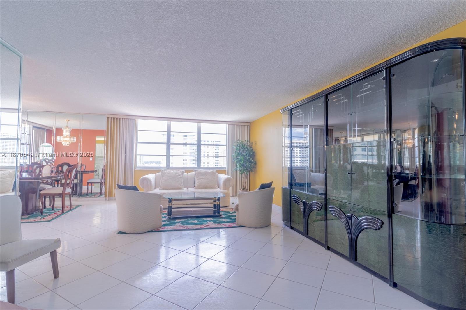 image Winston Towers26