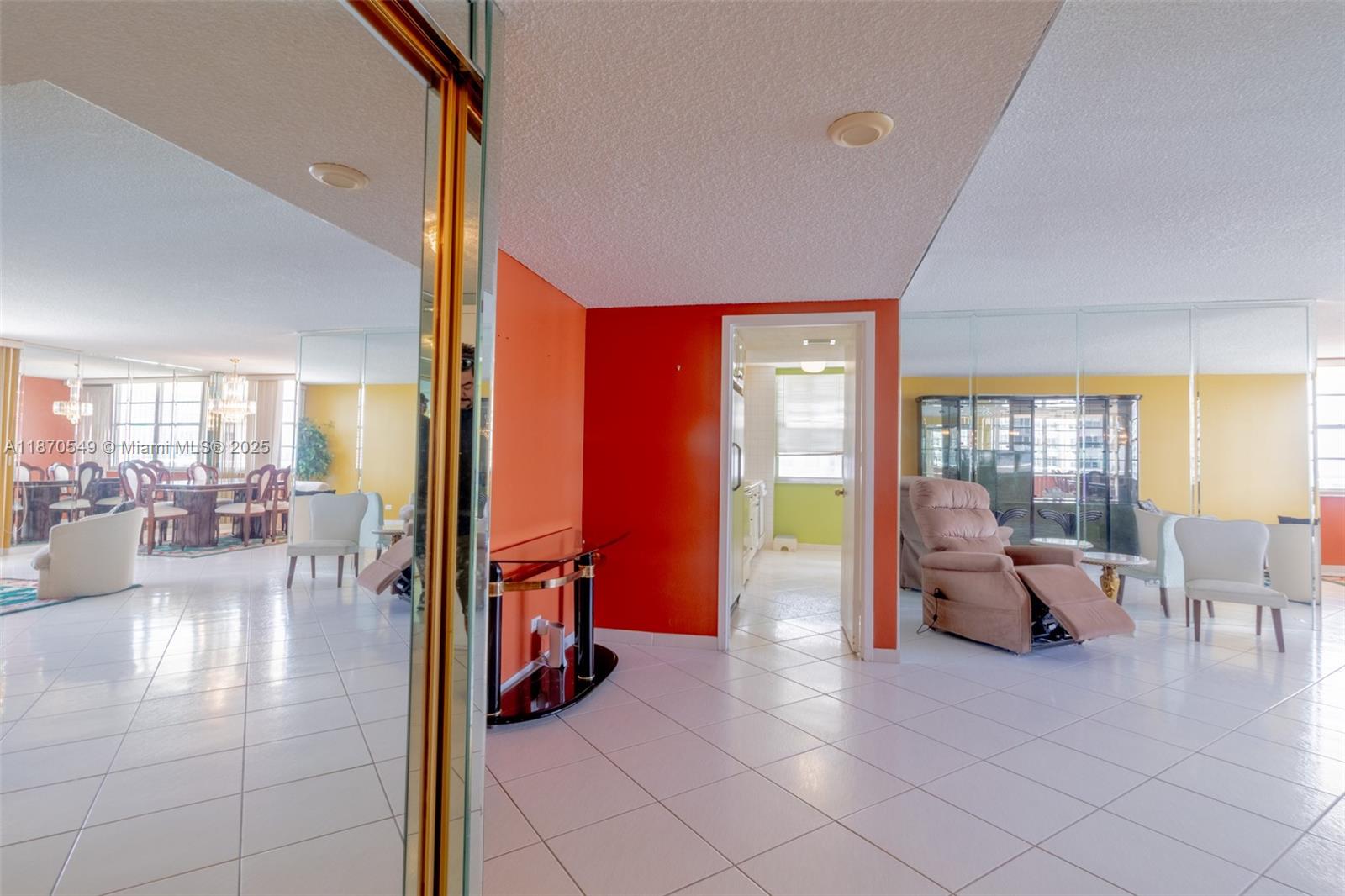 image Winston Towers28