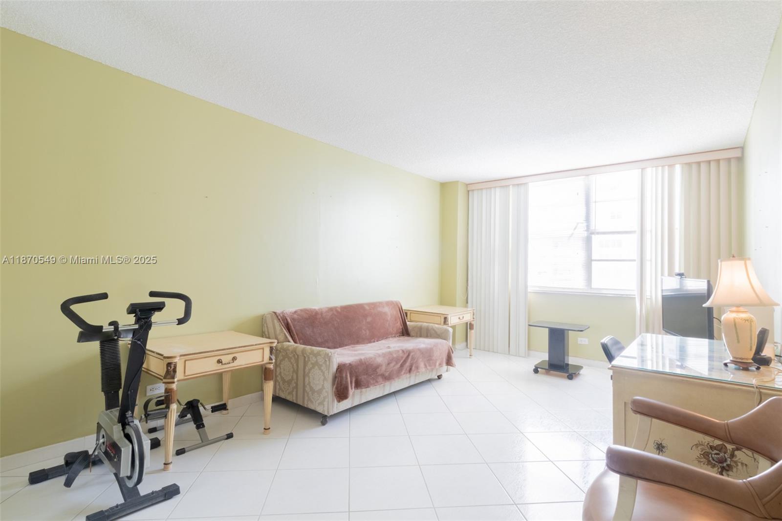image Winston Towers29