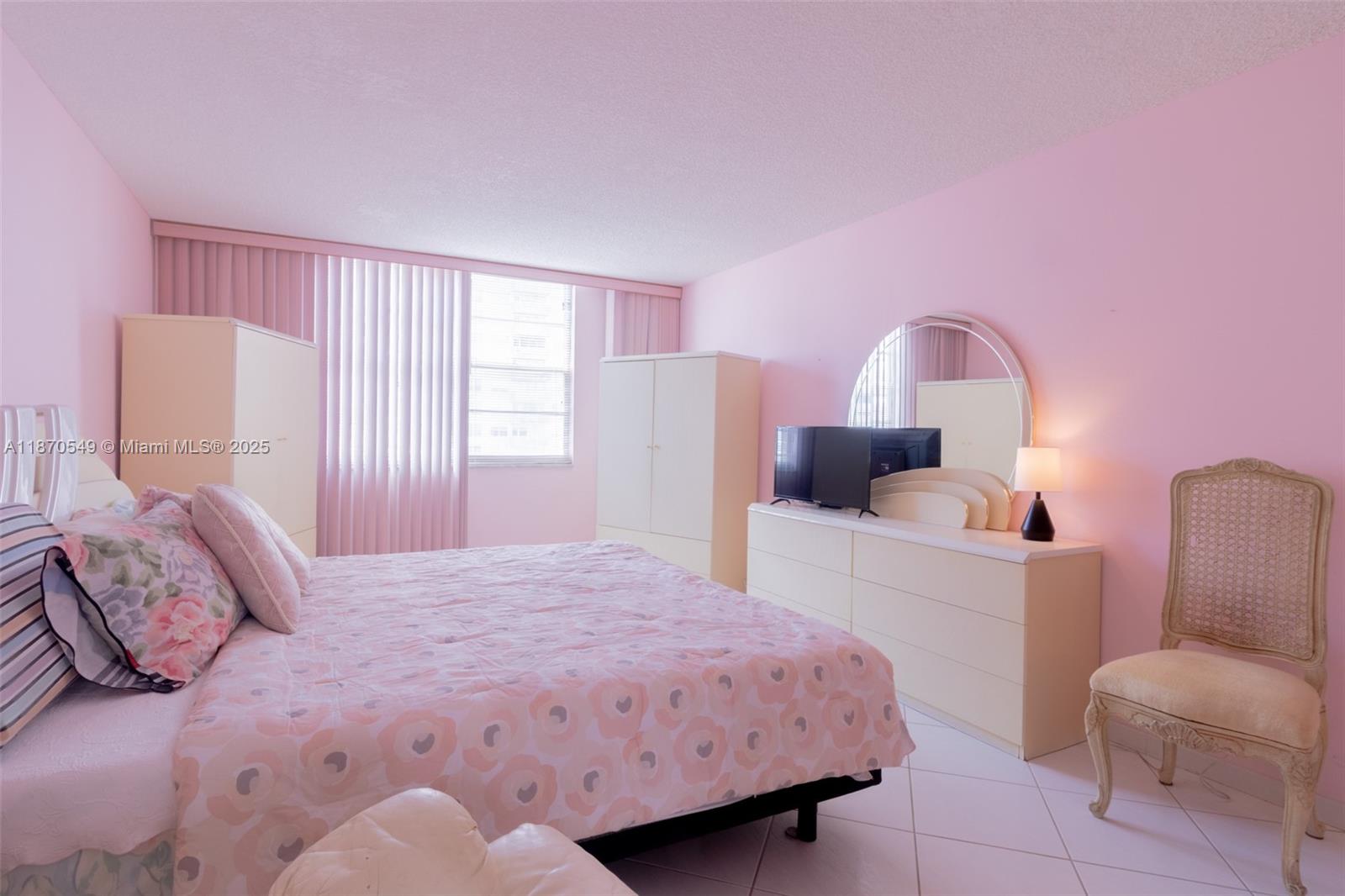 image Winston Towers32