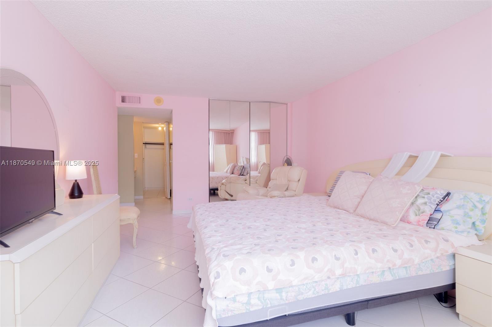 image Winston Towers33