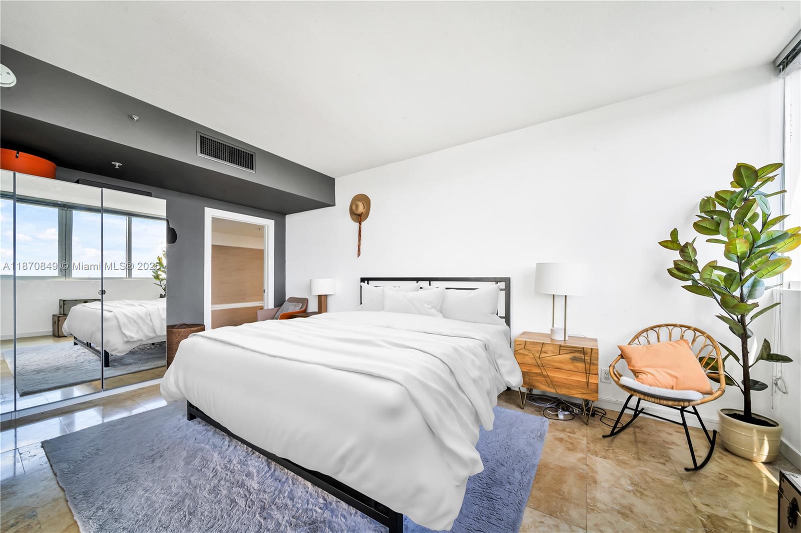 7929 West Dr #1501 North Bay Village, FL 33141