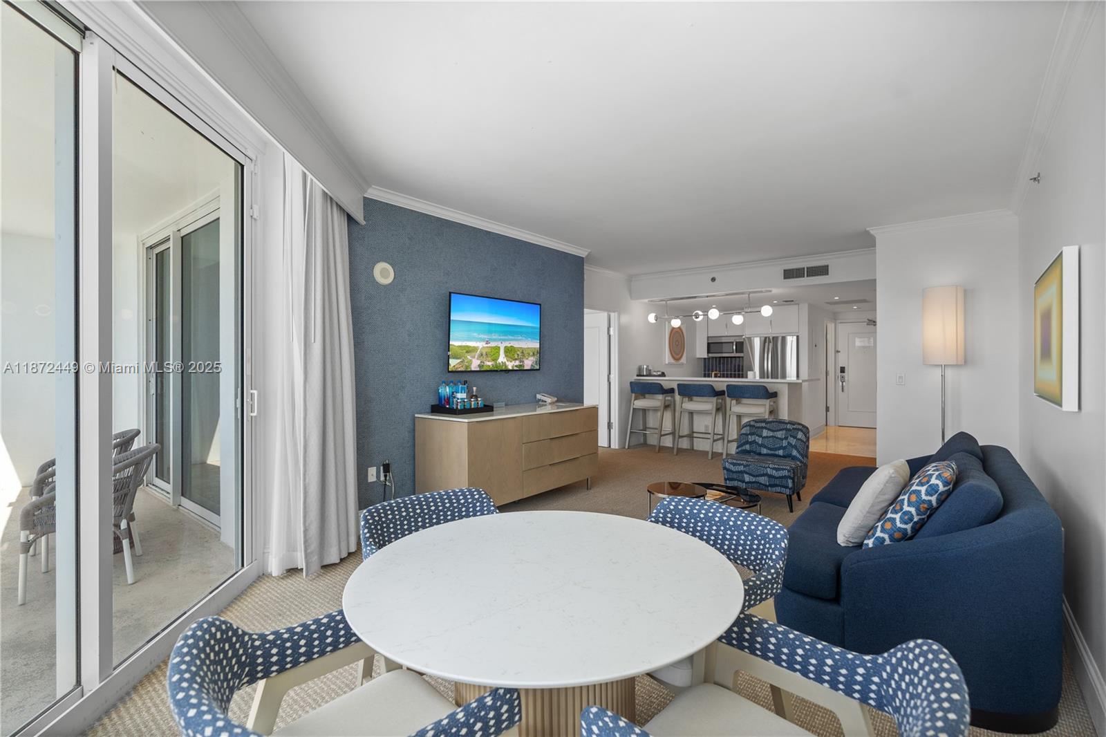 image Fontainebleau Ii Condo21