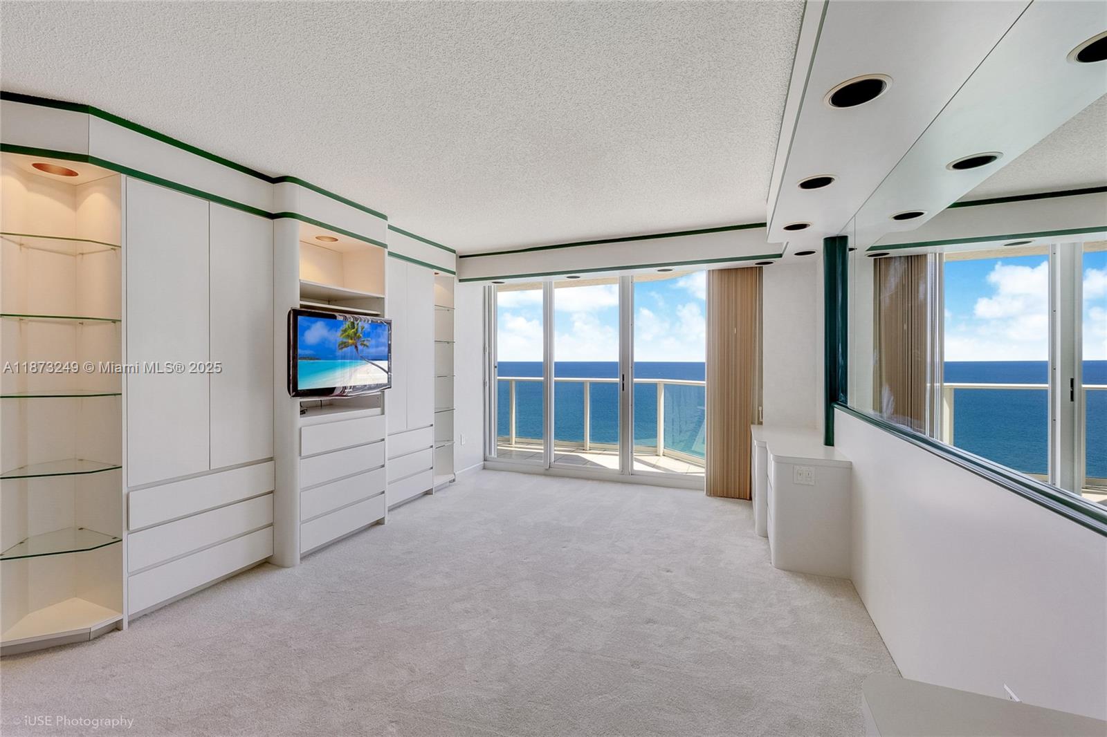 16445 Collins Ave #2628 Sunny Isles Beach, FL 33160