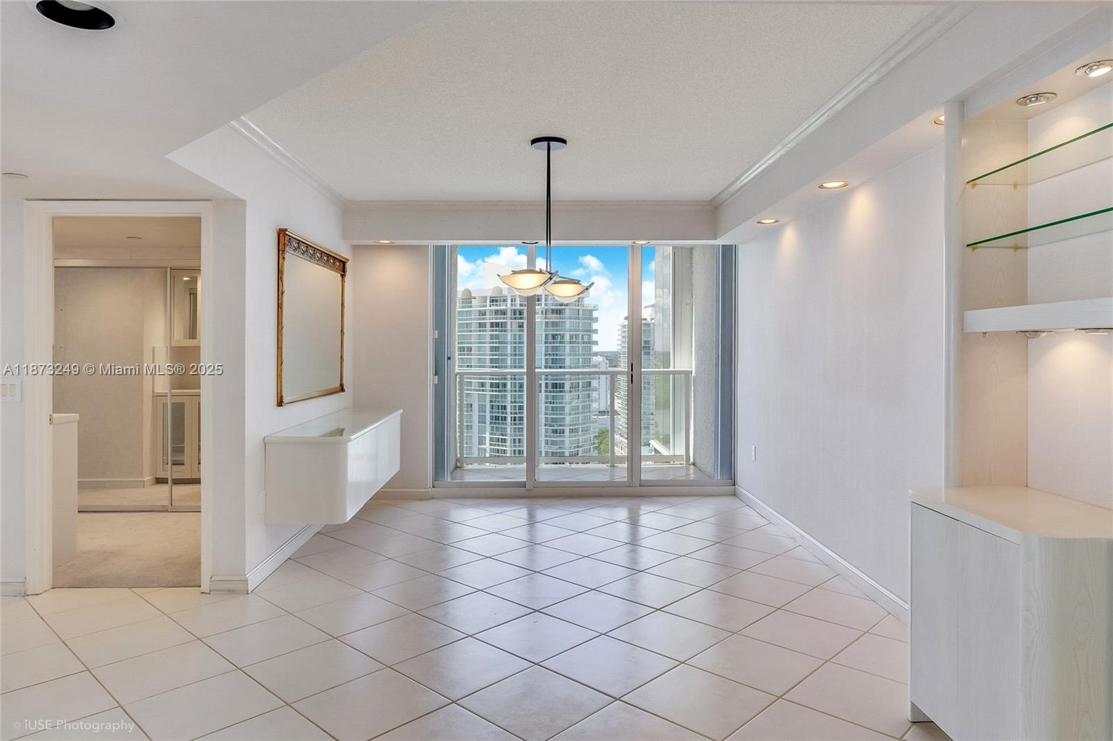 16445 Collins Ave #2628 Sunny Isles Beach, FL 33160