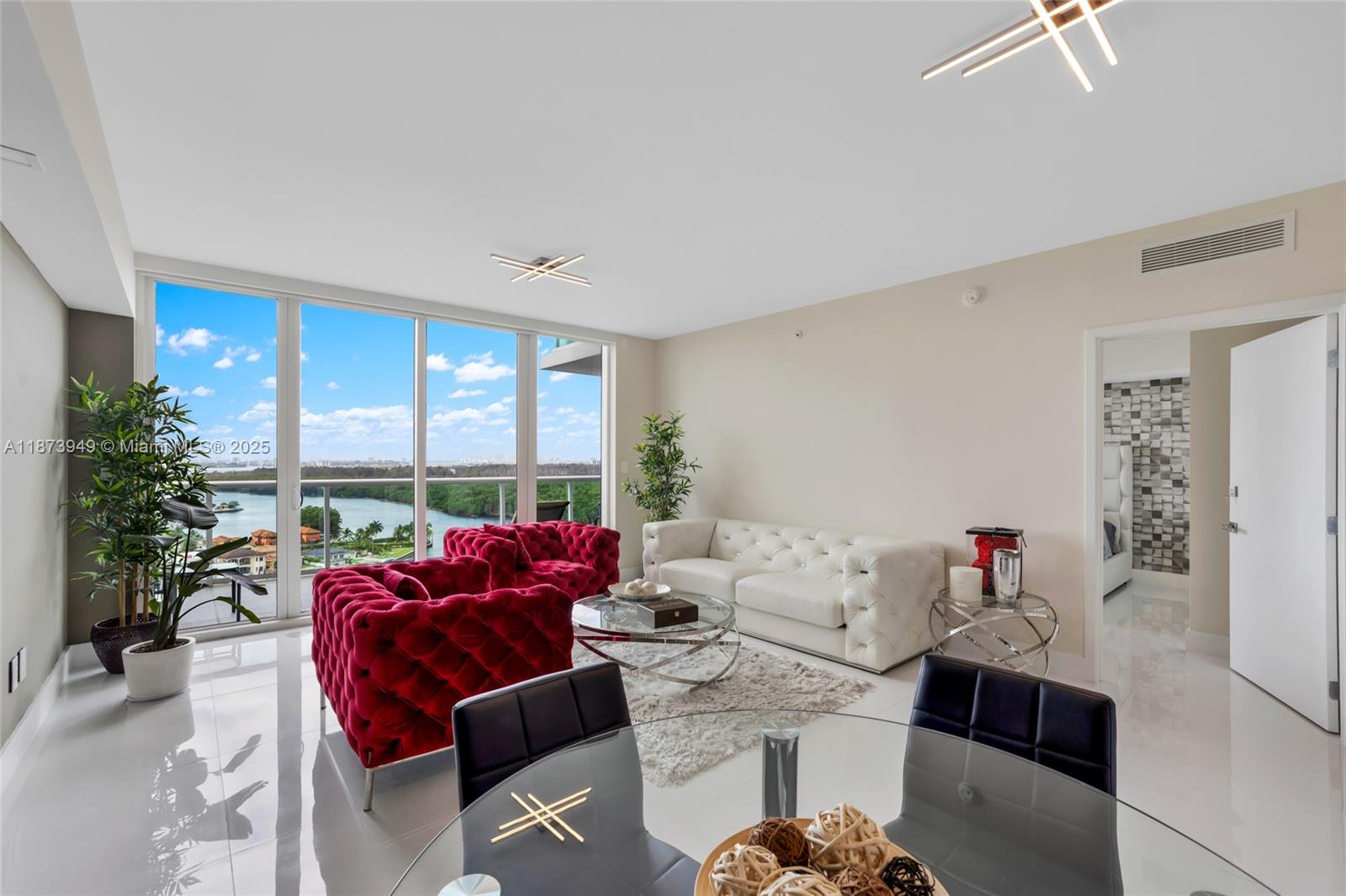 image 400 Sunny Isles29
