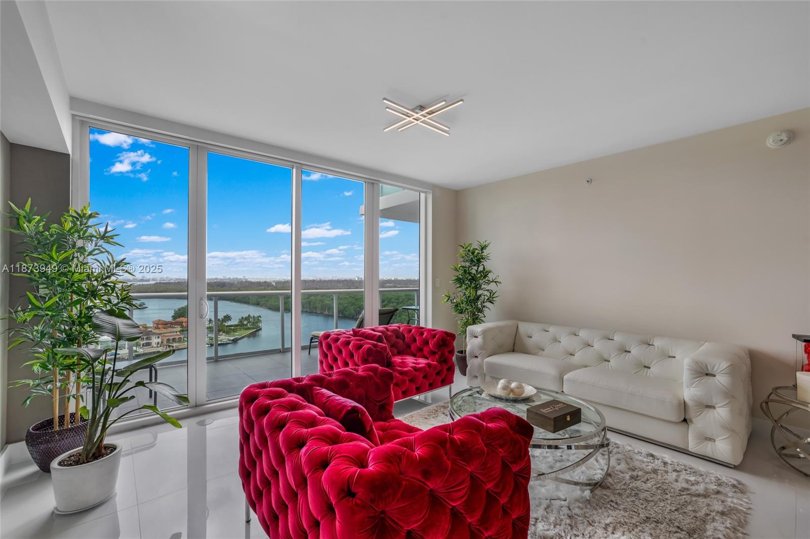 image 400 Sunny Isles30