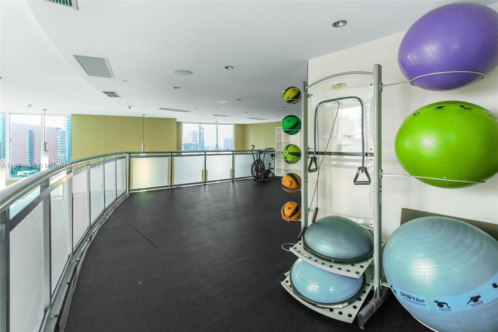 image Infinity At Brickell Cond34