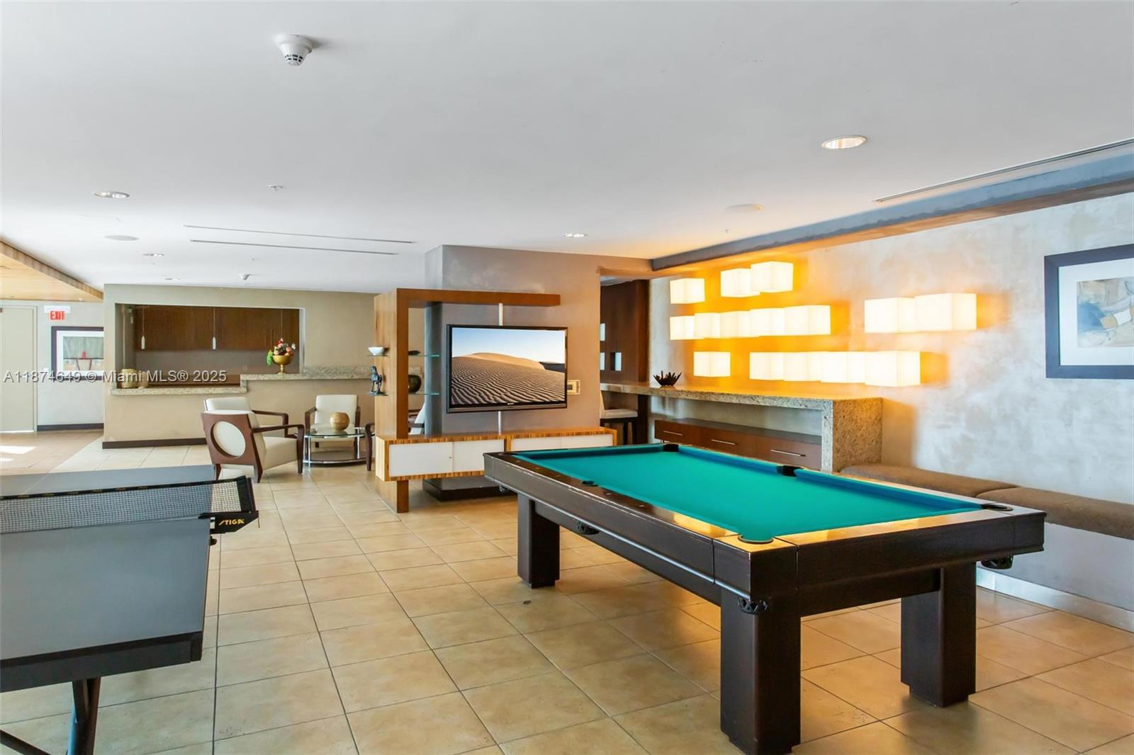 image Infinity At Brickell Cond36