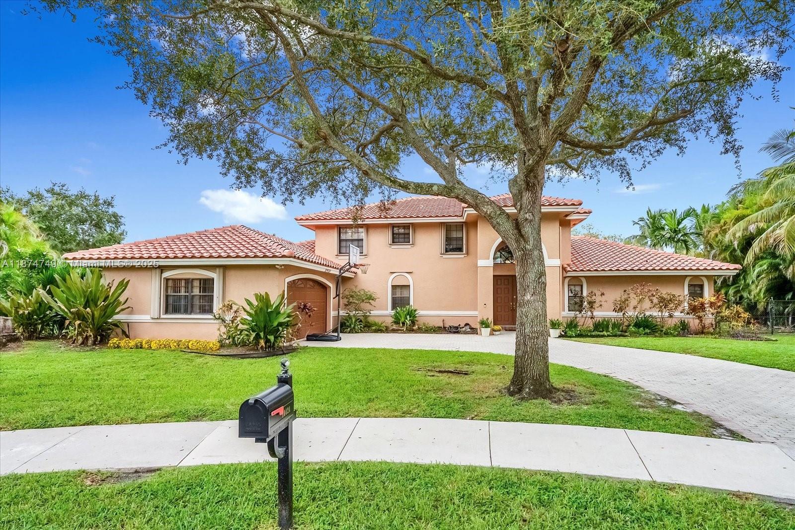 10424 SW 17th Mnr