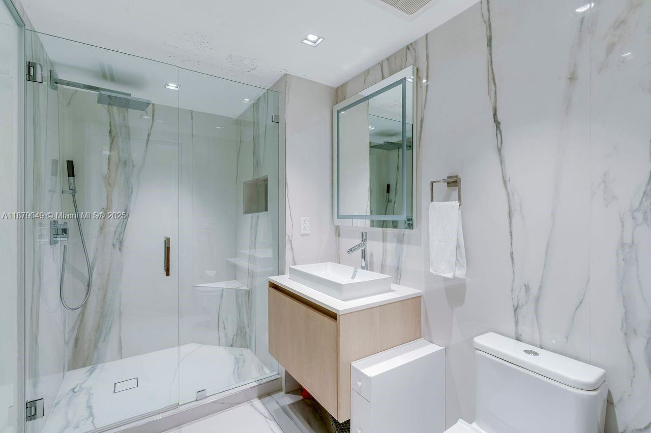 image Icon Brickell34