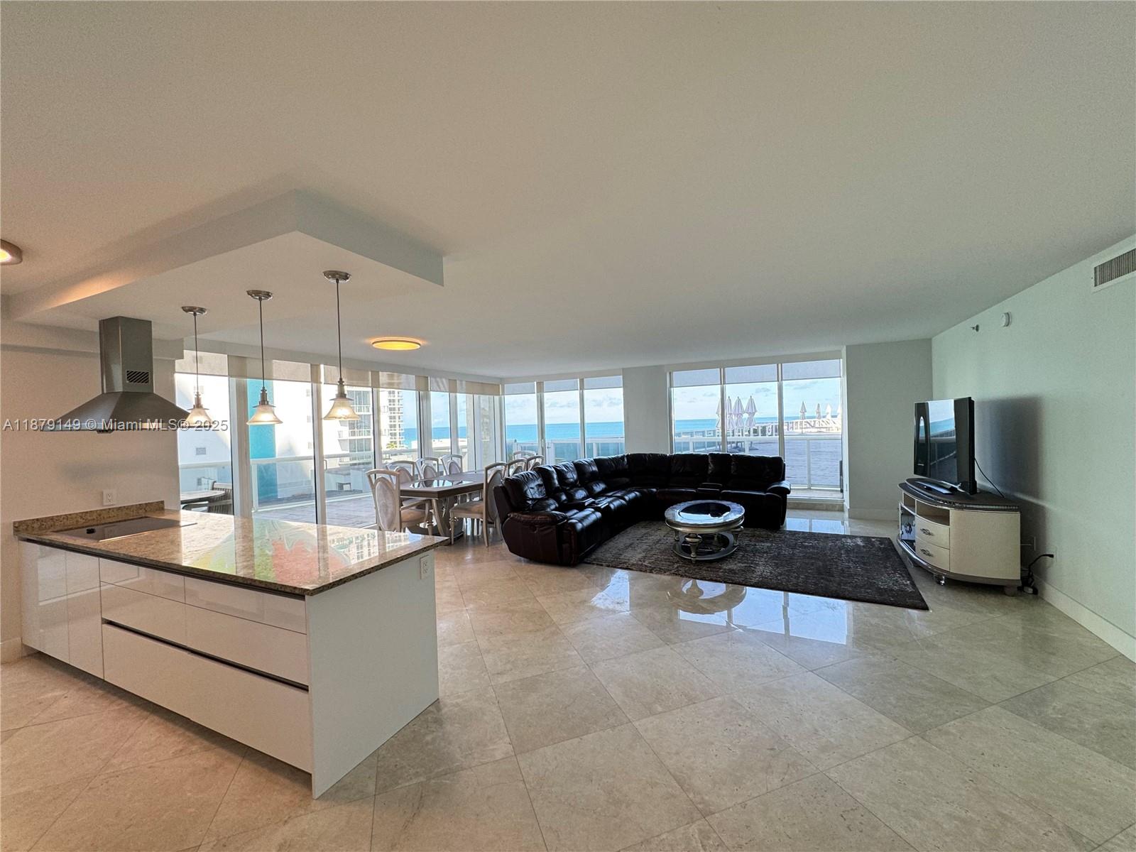 1800 S Ocean Dr #701