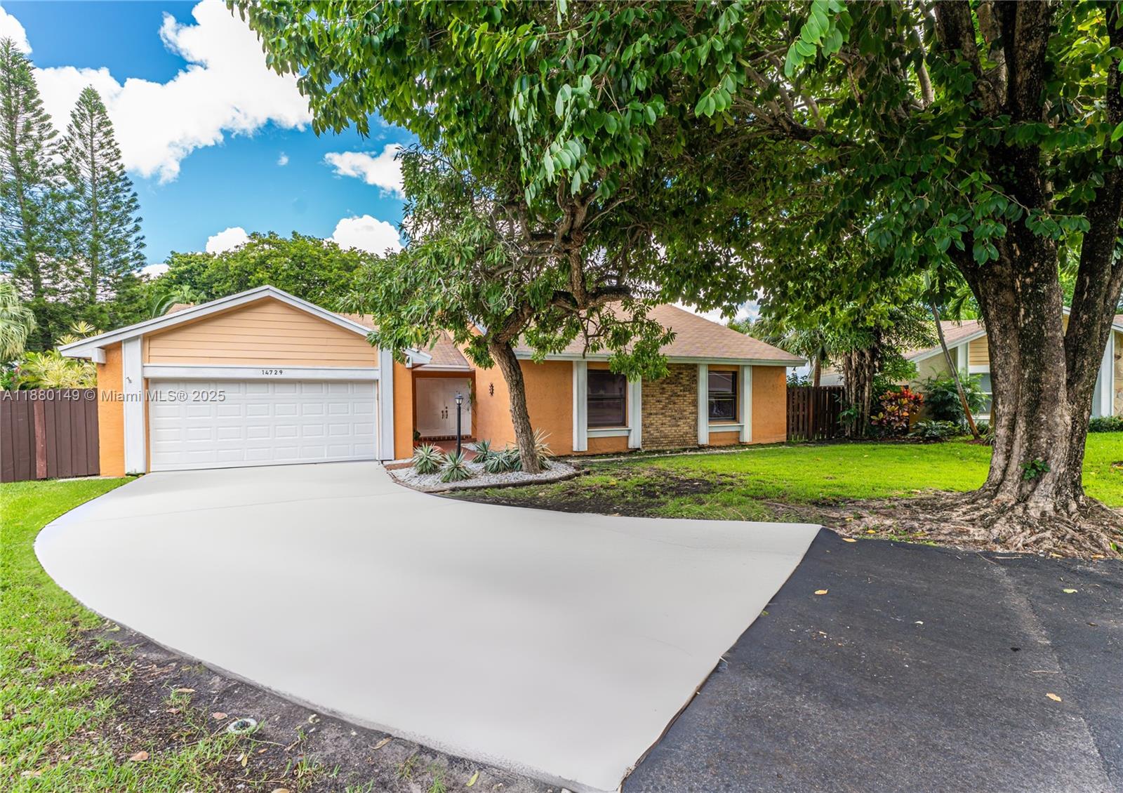 14729 SW 53rd Ter