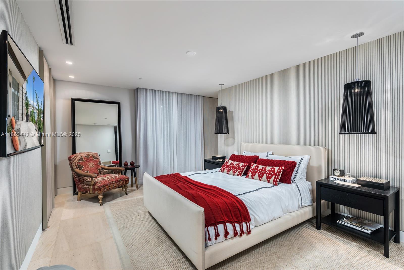 2514 Fisher Is Dr #6104 Miami Beach, FL 33109