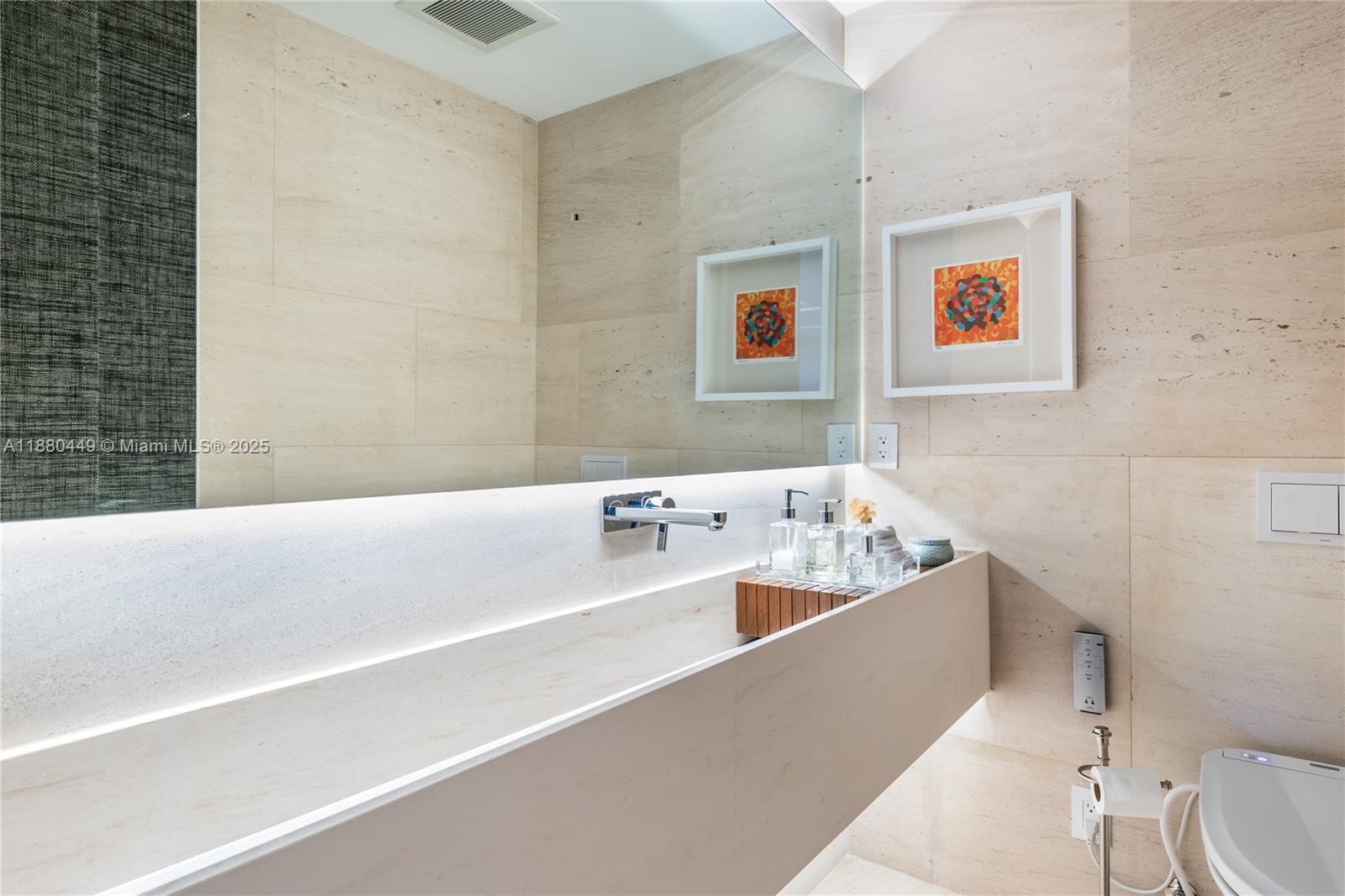 2514 Fisher Is Dr #6104 Miami Beach, FL 33109