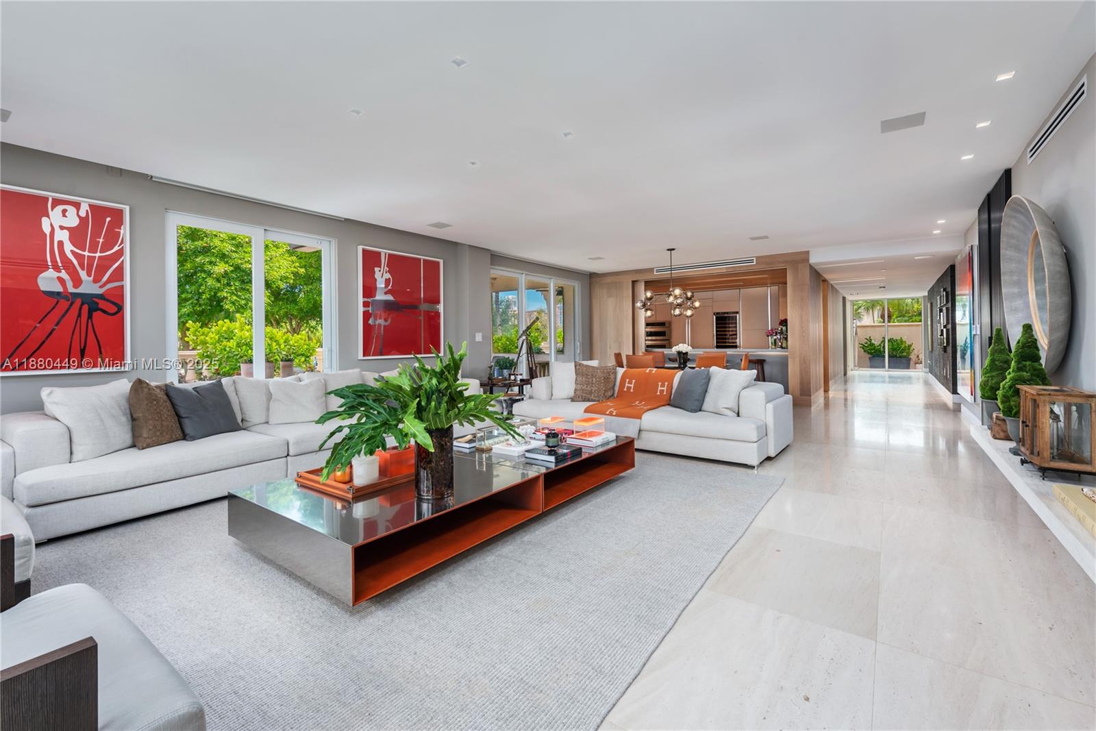 2514 Fisher Is Dr #6104 Miami Beach, FL 33109