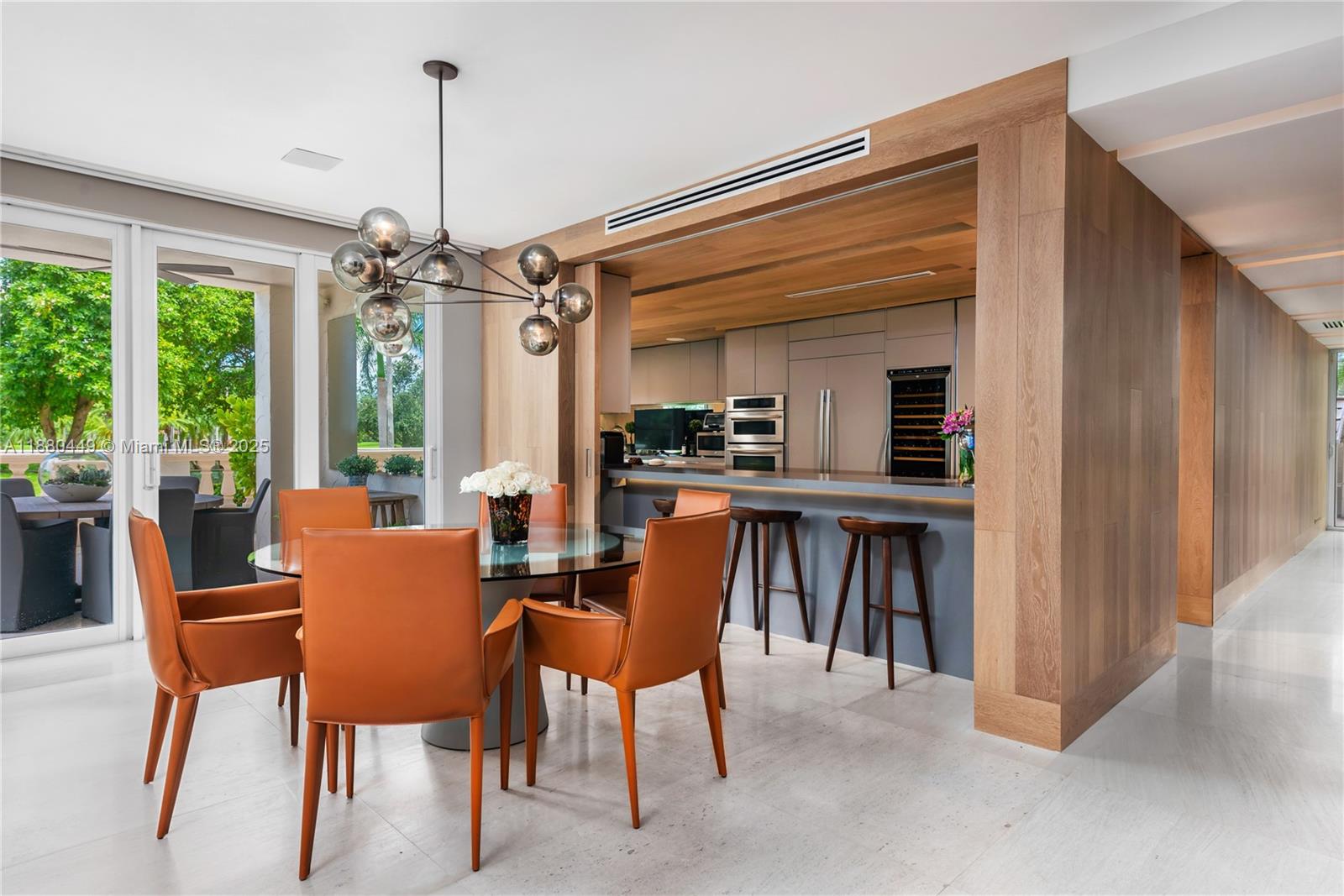 2514 Fisher Is Dr #6104 Miami Beach, FL 33109