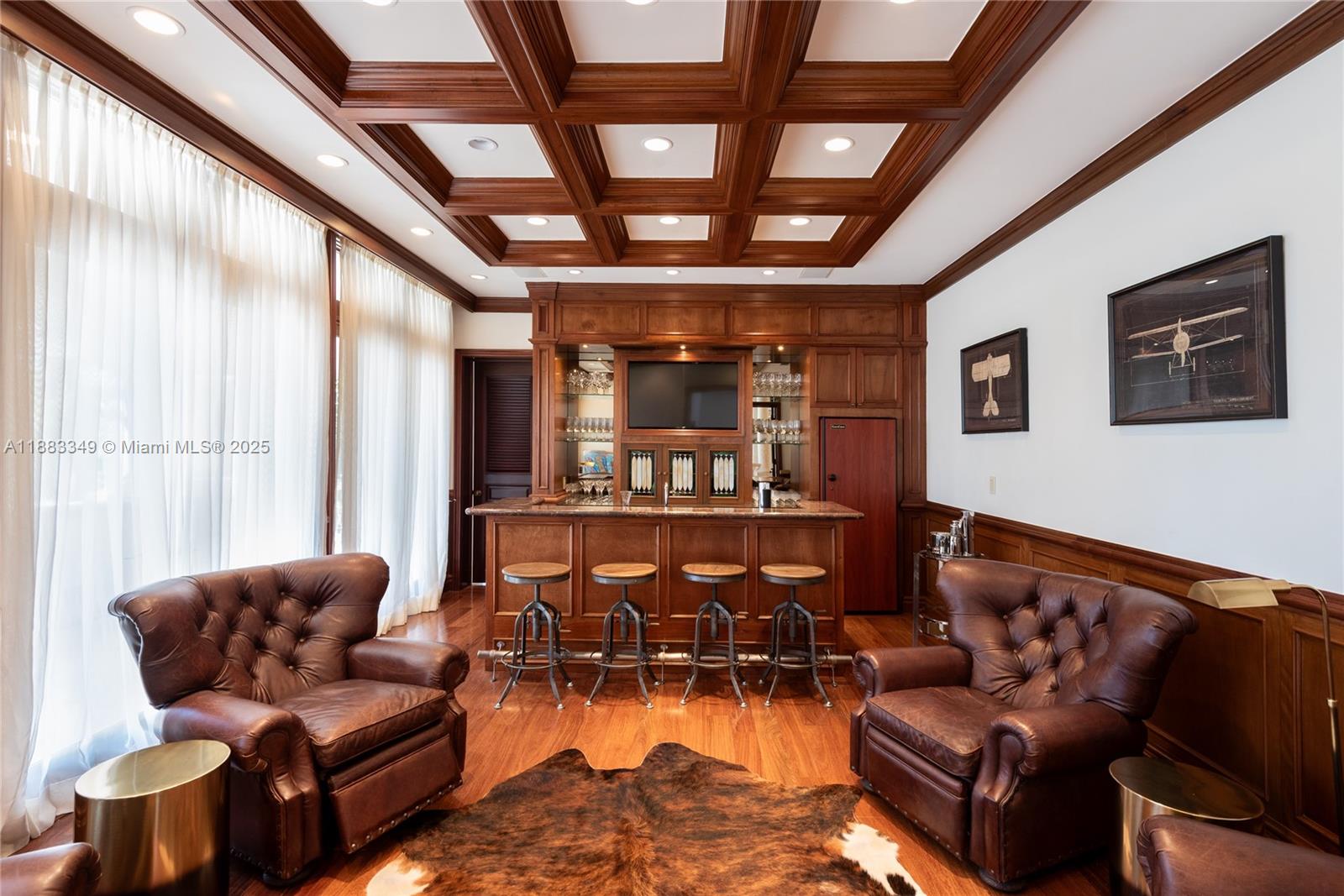 260 Cape Florida Dr Key Biscayne, FL 33149 260 Cape Florida Dr Key Biscayne, FL 33149