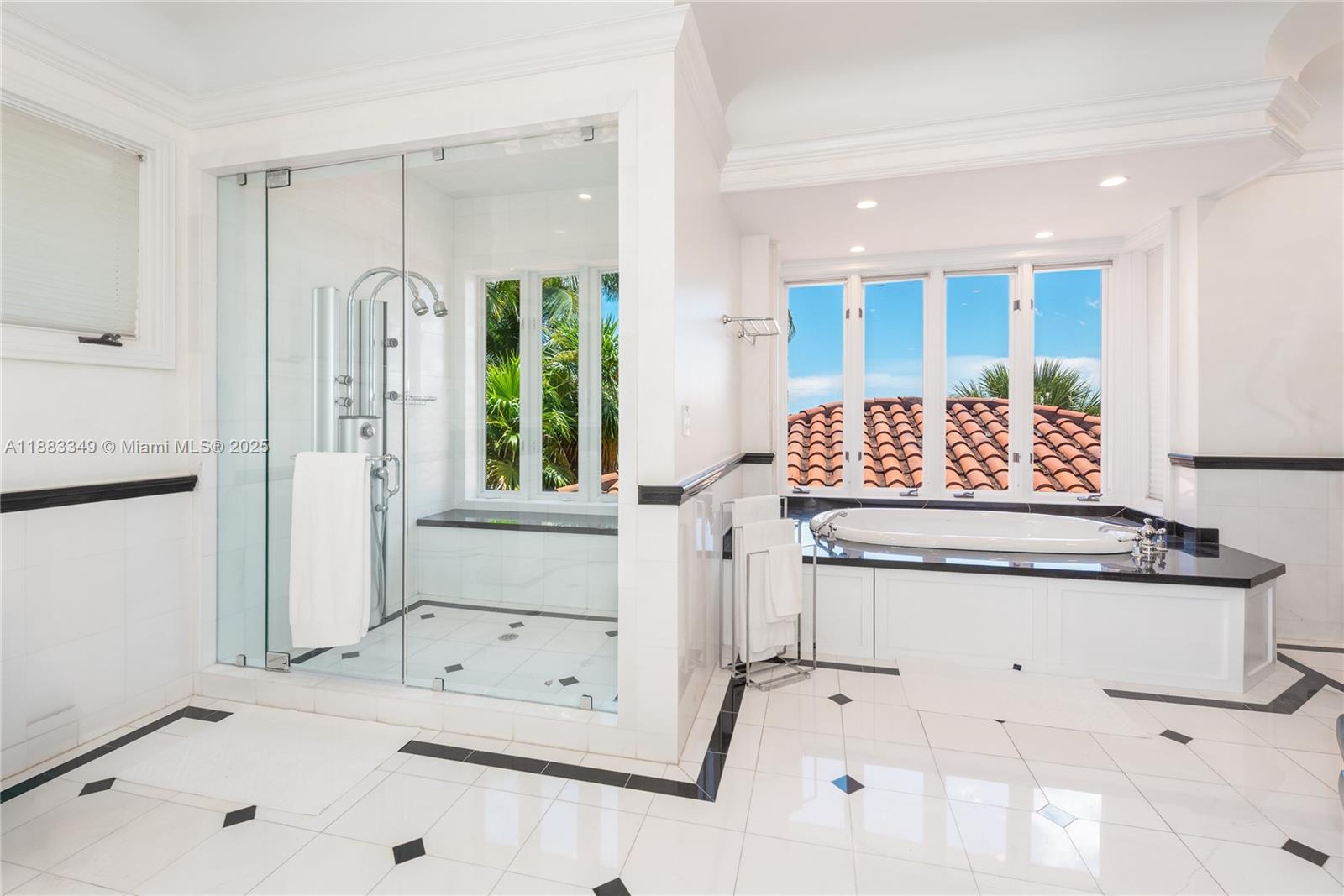 260 Cape Florida Dr Key Biscayne, FL 33149 260 Cape Florida Dr Key Biscayne, FL 33149