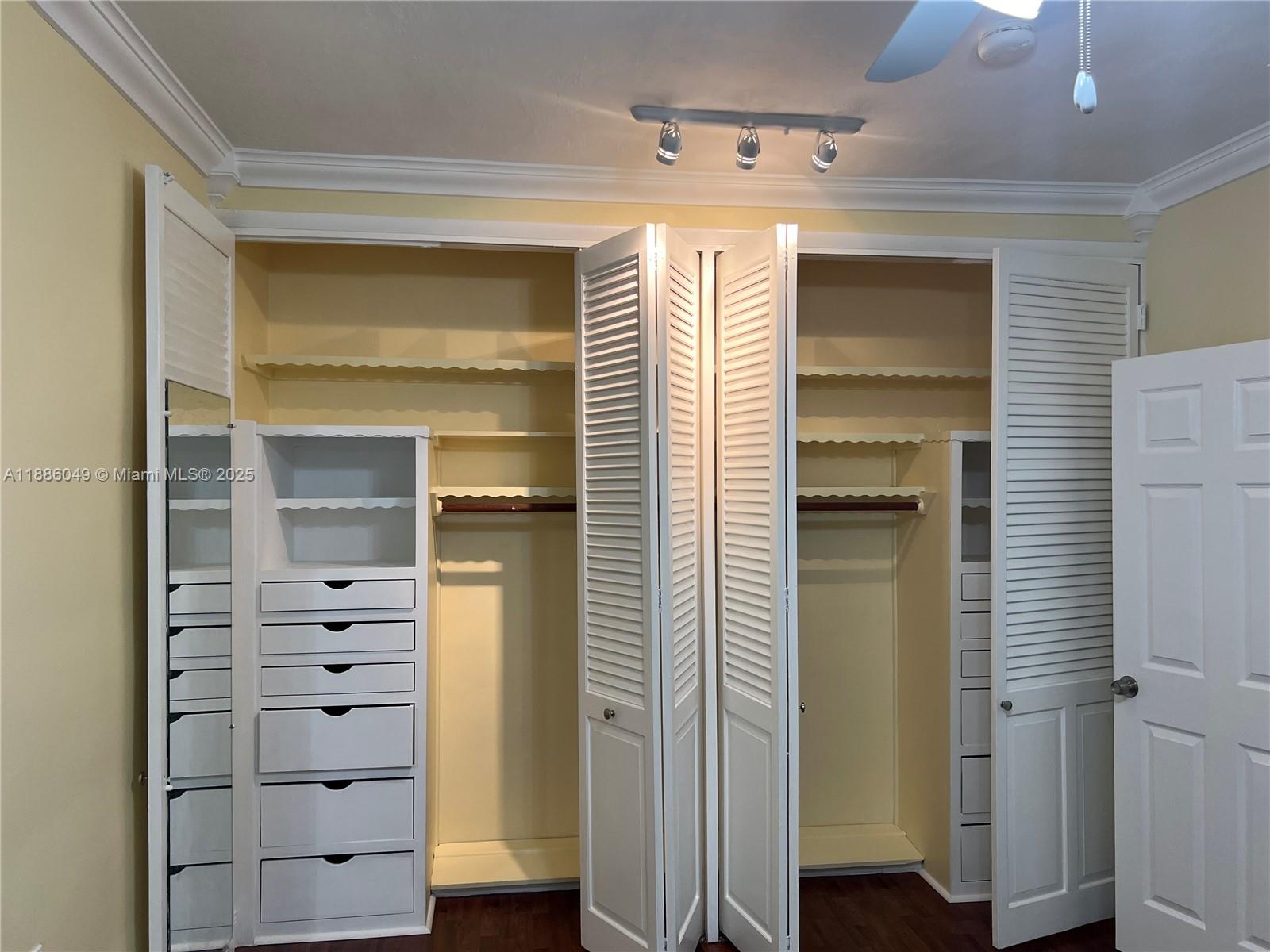 1600 NE 114th St #307 Miami, FL 33181