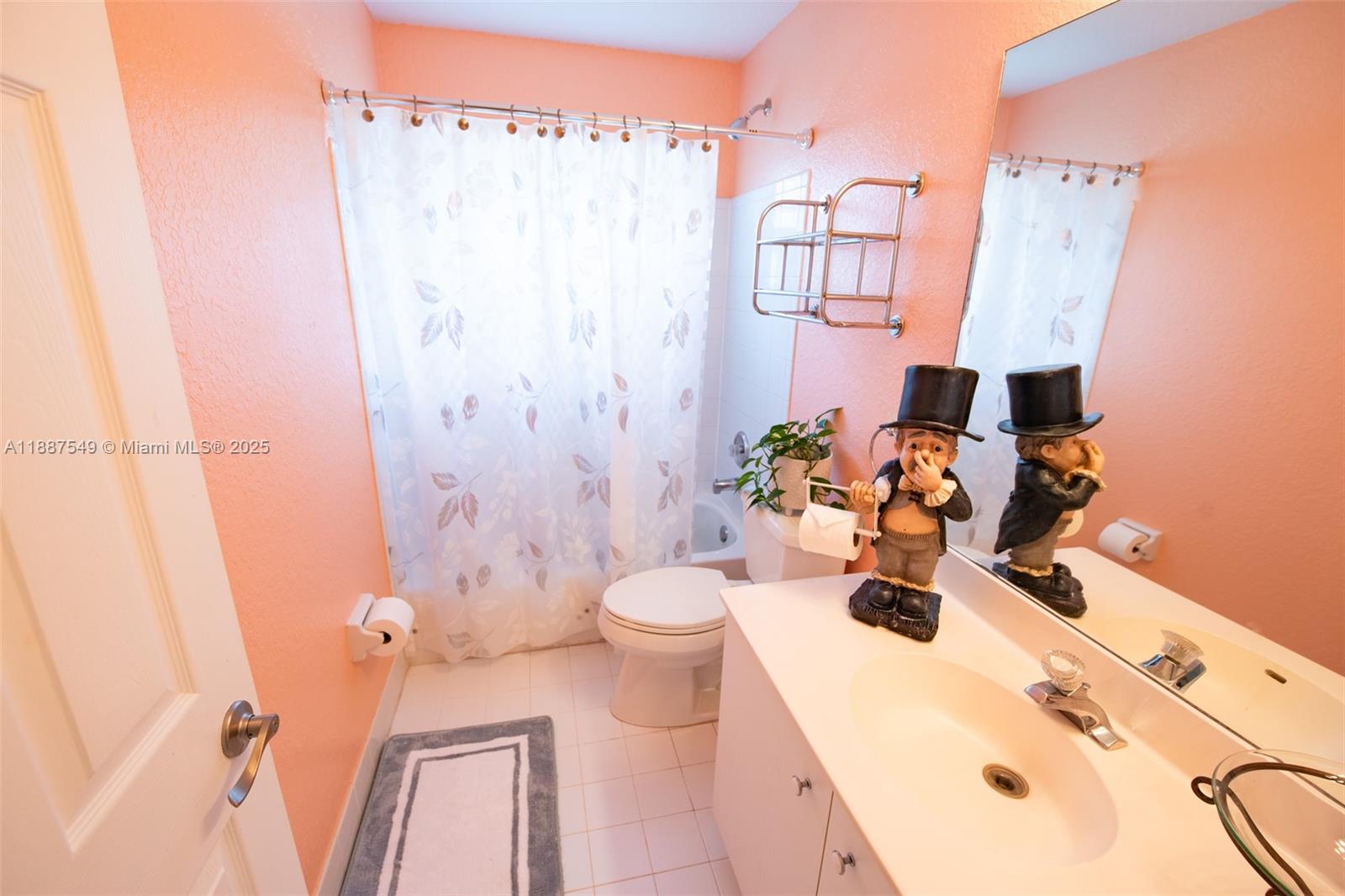 13070 NW 5th St Pembroke Pines, FL 33028