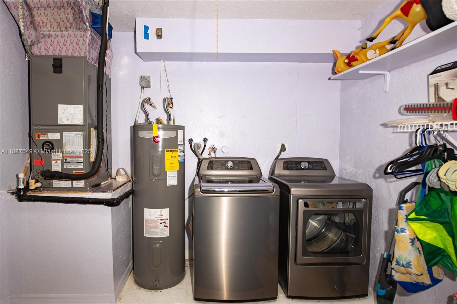 13070 NW 5th St Pembroke Pines, FL 33028