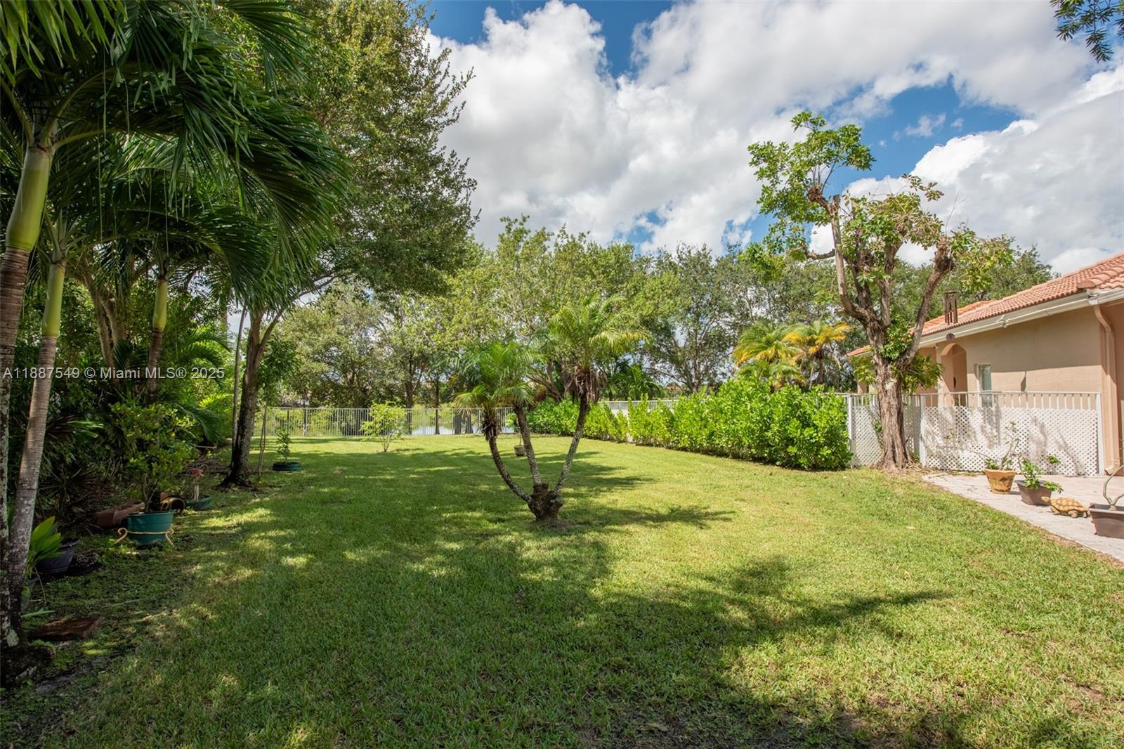 13070 NW 5th St Pembroke Pines, FL 33028