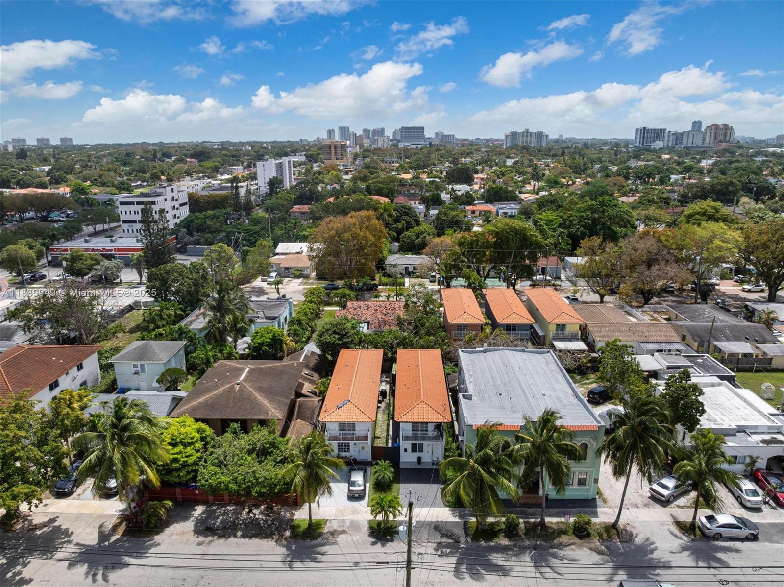 2752 SW 11th St Miami, FL 33135