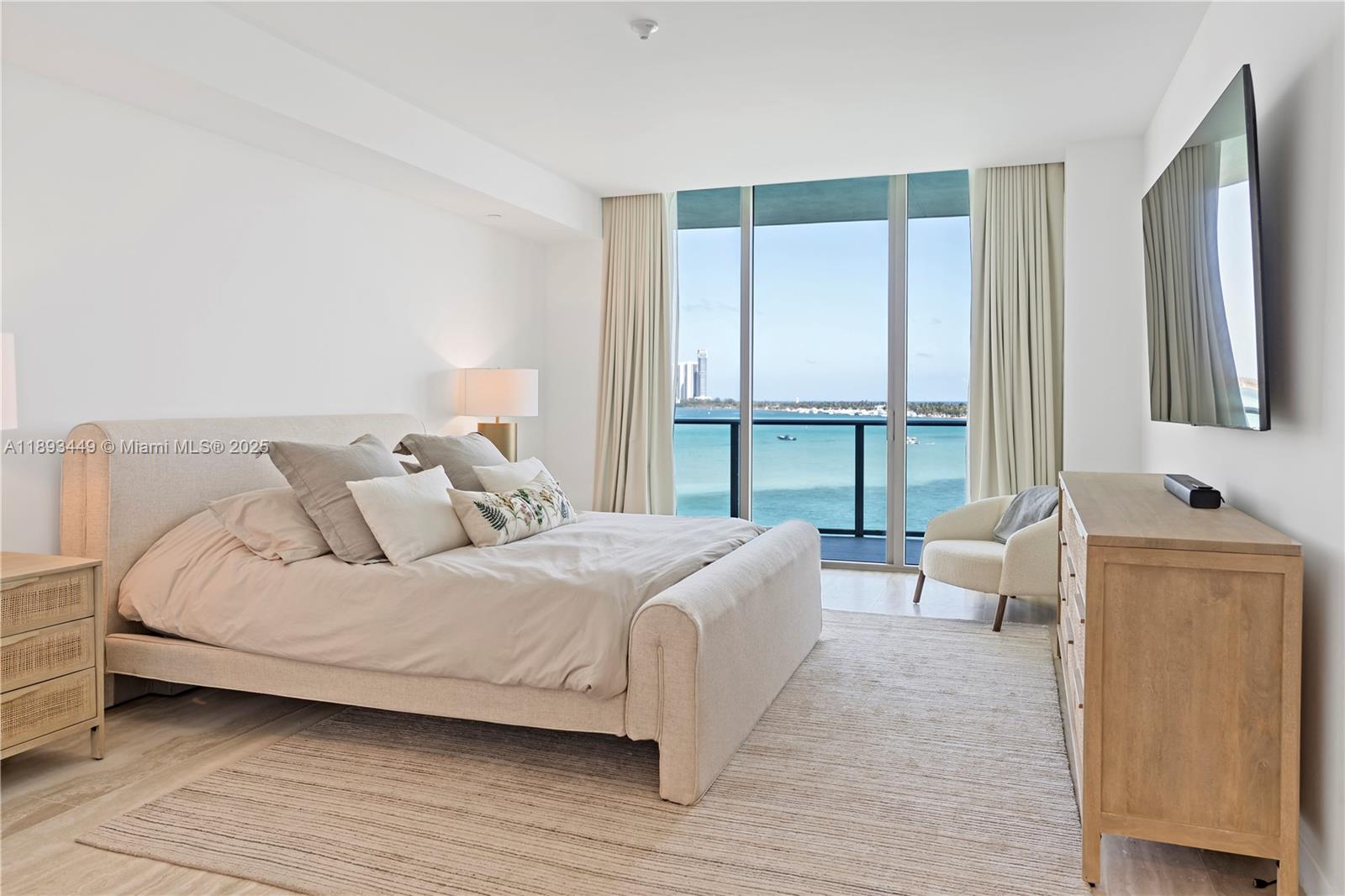 1135 103rd St #PH2 Bay Harbor Islands, FL 33154