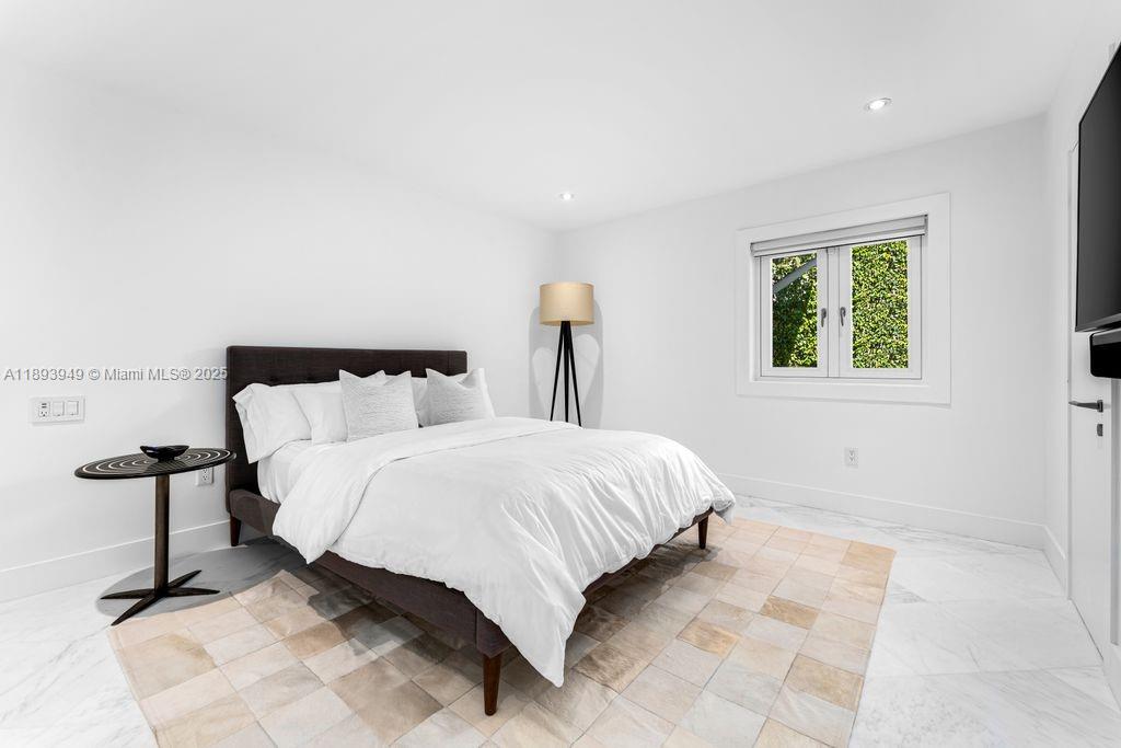 755 Blue Rd Coral Gables, FL 33146