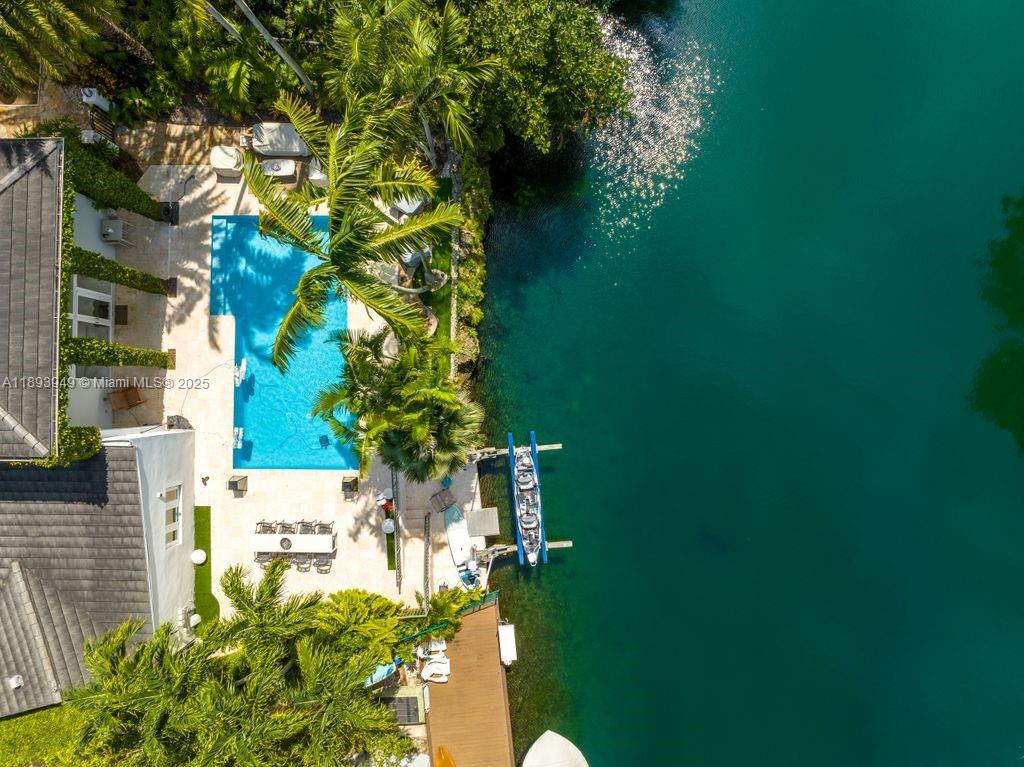 755 Blue Rd Coral Gables, FL 33146