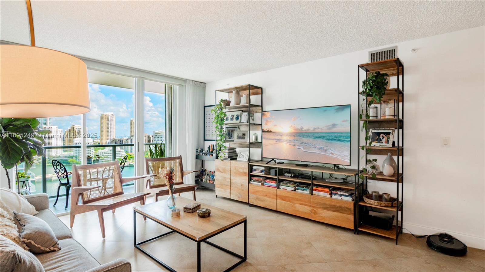 1155 Brickell Bay Dr #2208