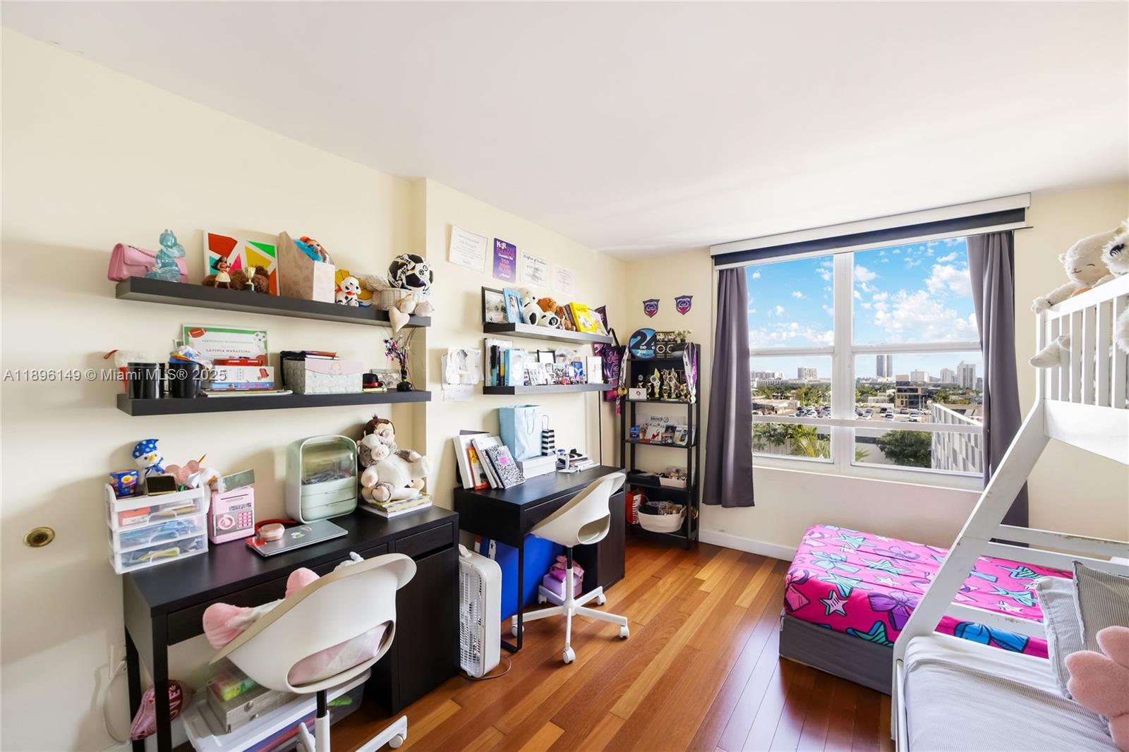 image Sunset Harbour19