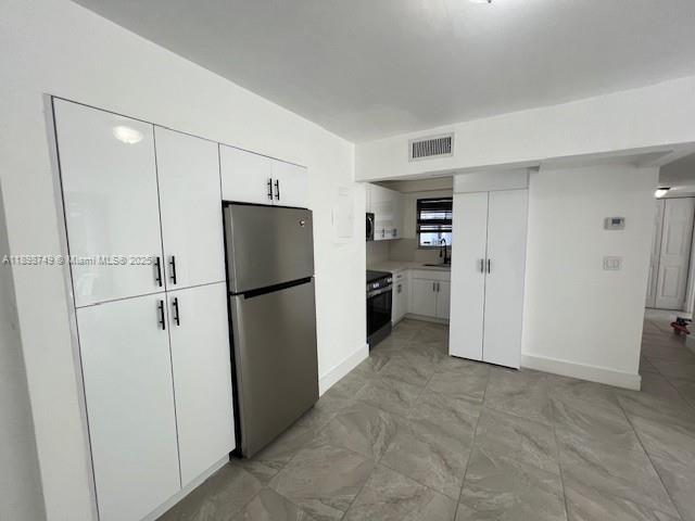210 Fontainebleau Blvd #411