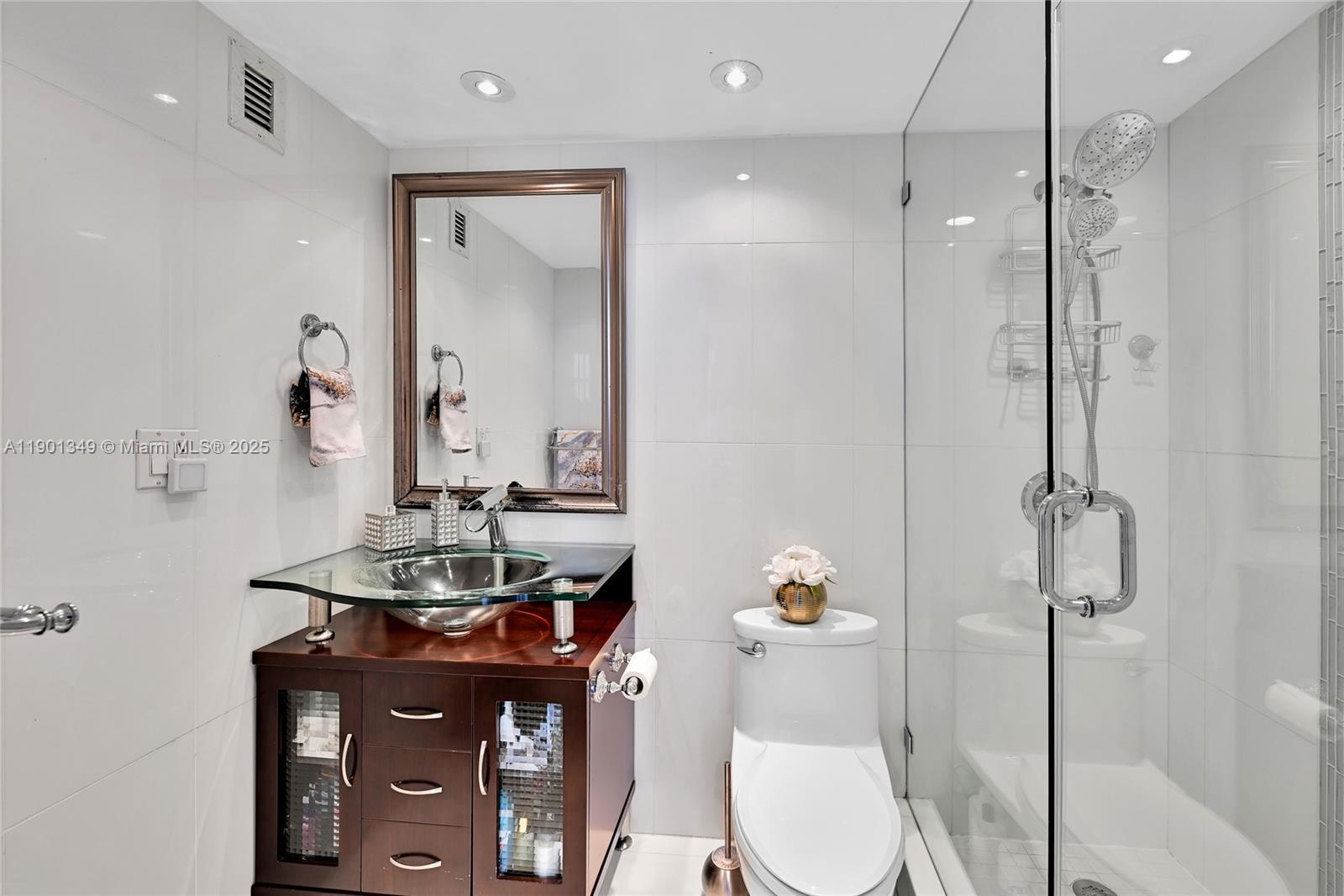 3001 S Ocean Dr #1513 Hollywood, FL 33019