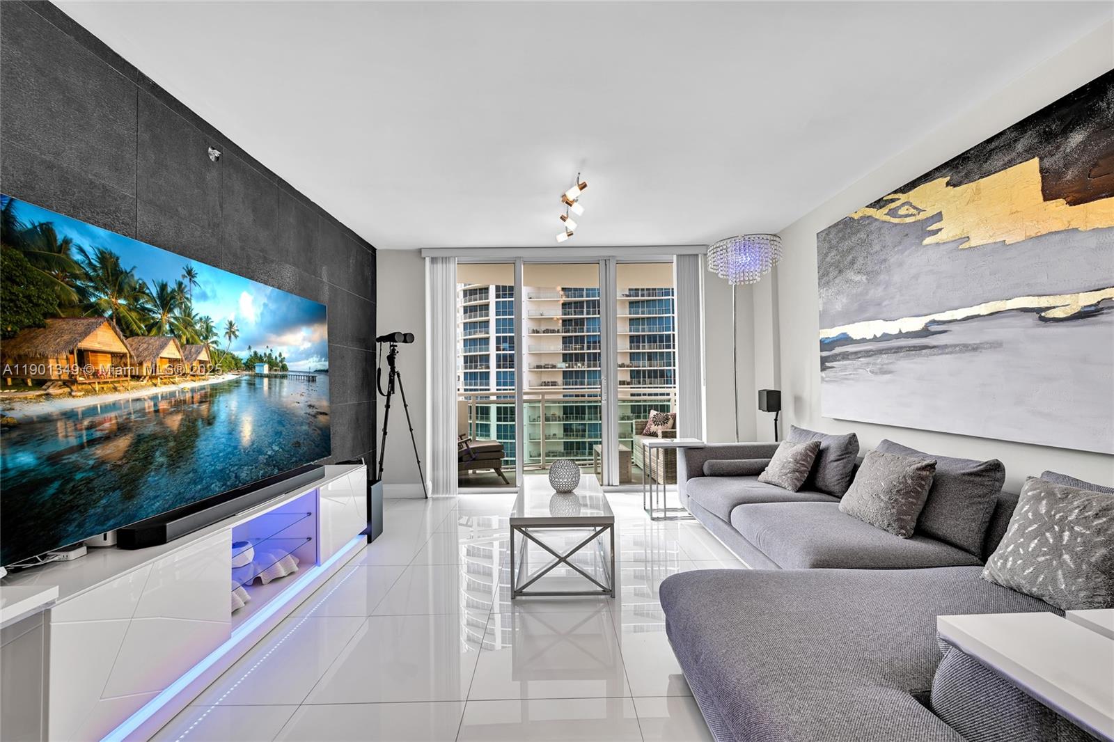 3001 S Ocean Dr #1513 Hollywood, FL 33019