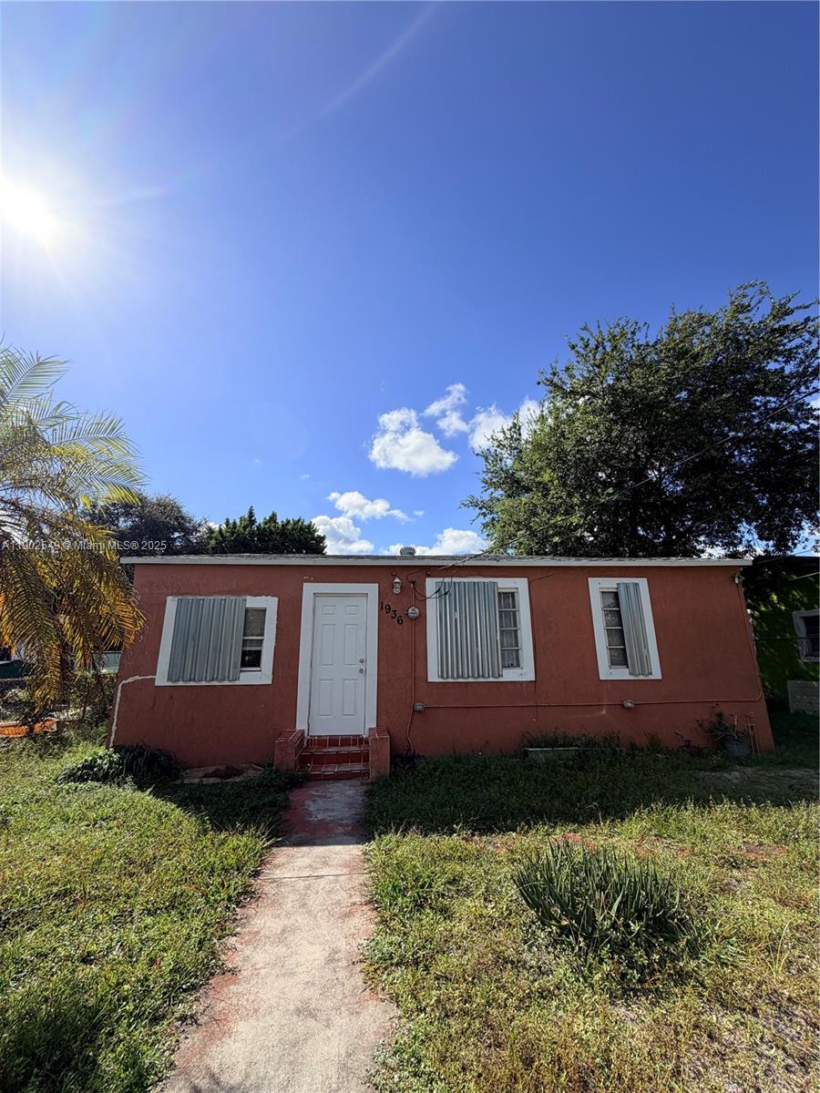 1936 NW 71st St