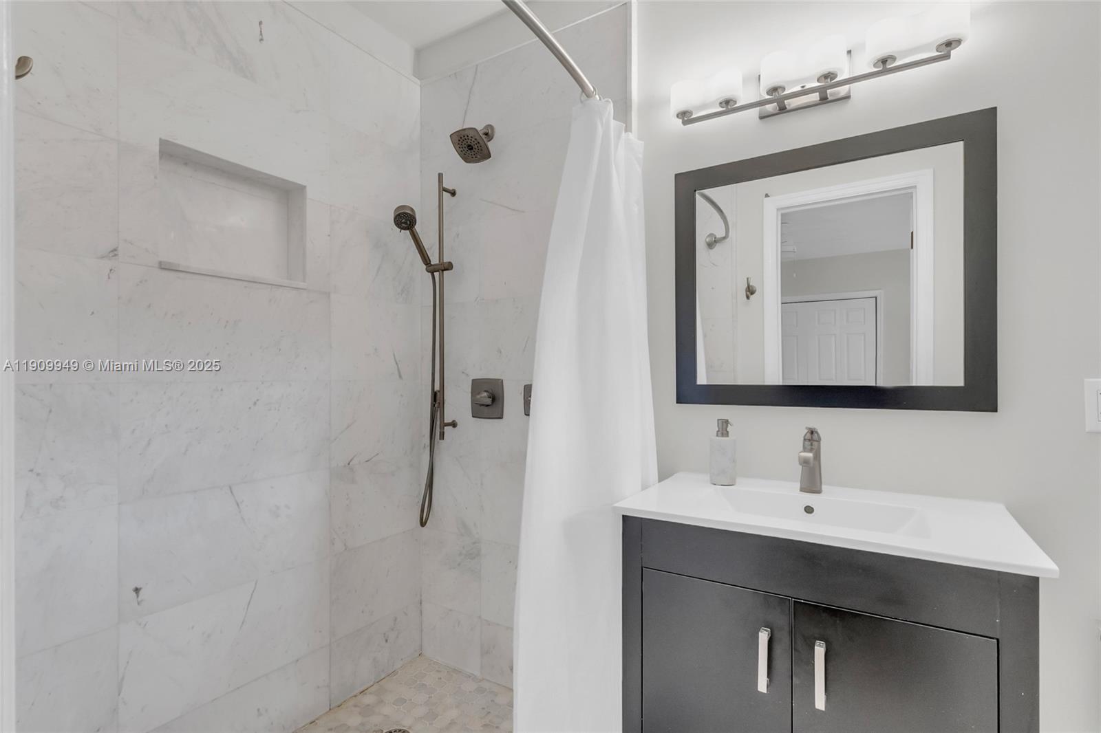 1536 Alegriano Ave Coral Gables, FL 33146