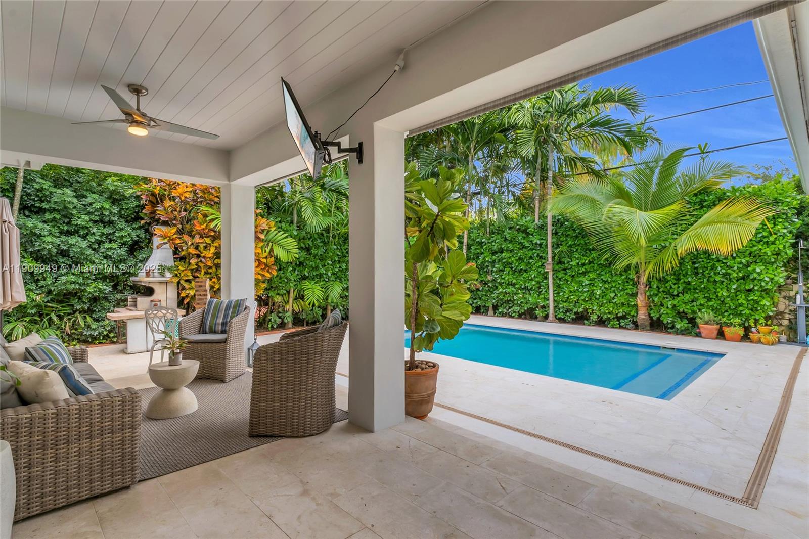 1536 Alegriano Ave Coral Gables, FL 33146