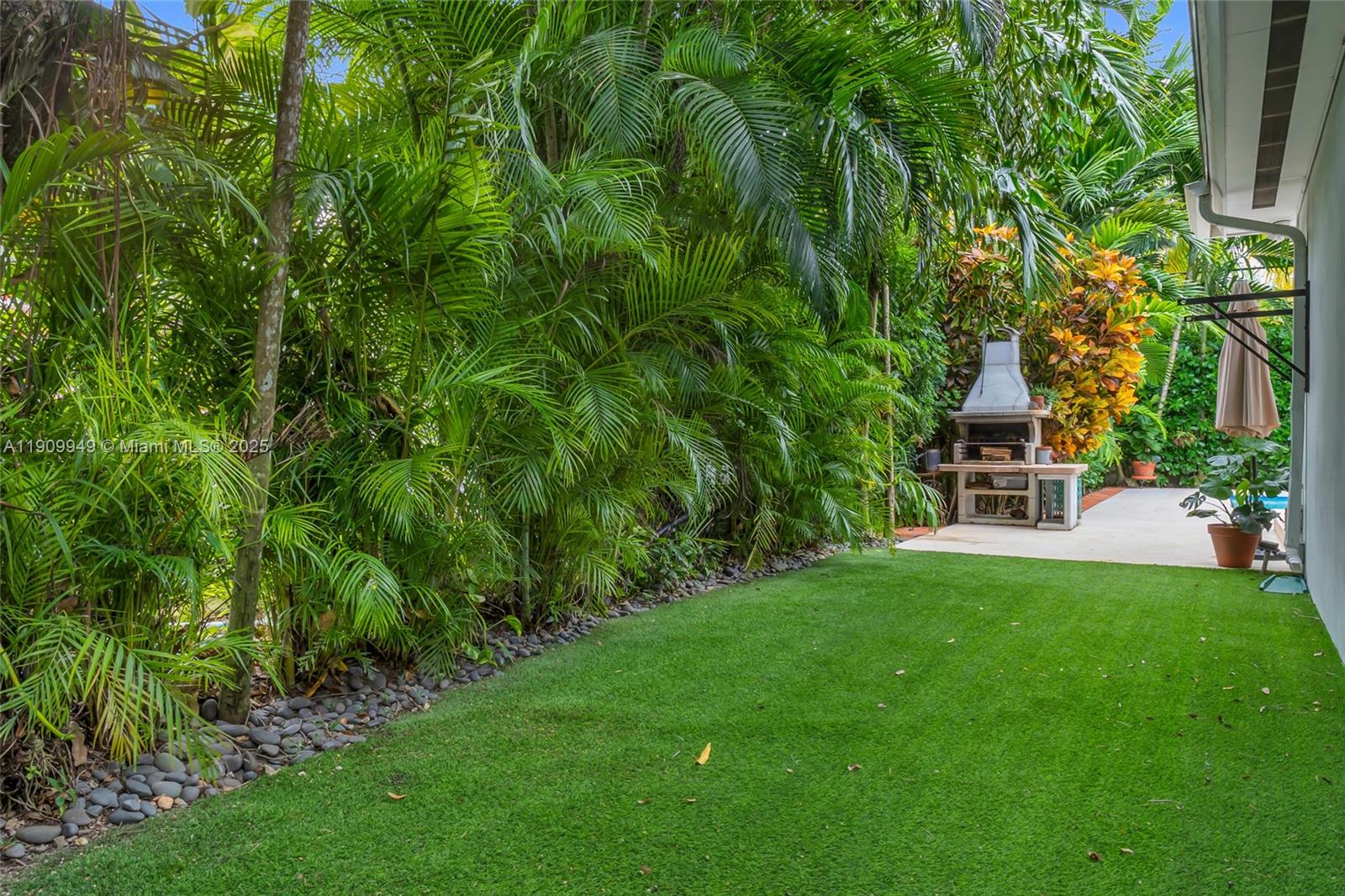 1536 Alegriano Ave Coral Gables, FL 33146